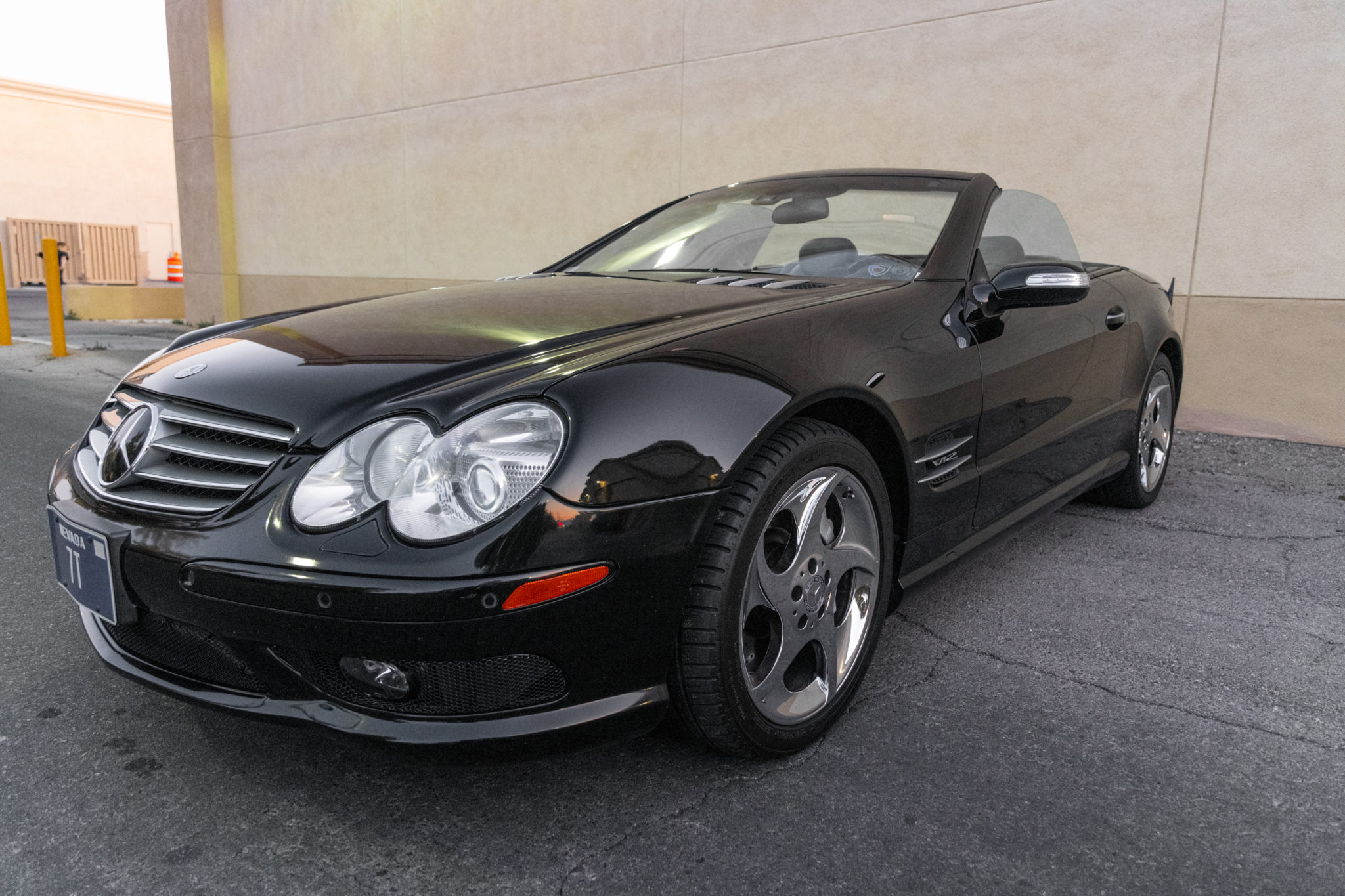2004 Mercedes-Benz R230 SL 