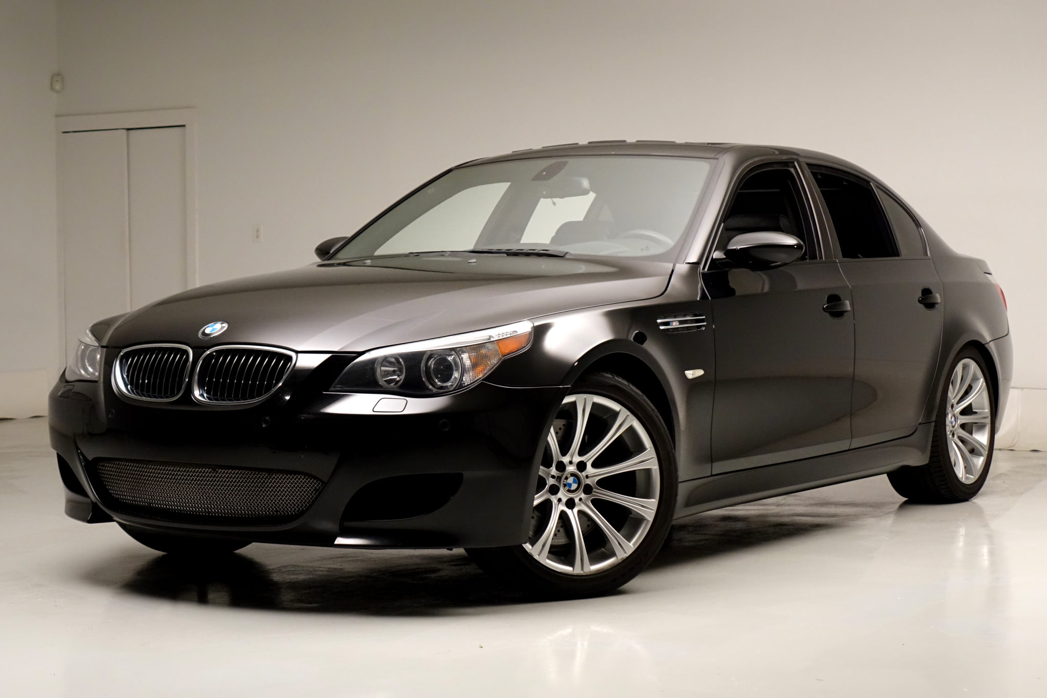 2007 BMW E60 M5 