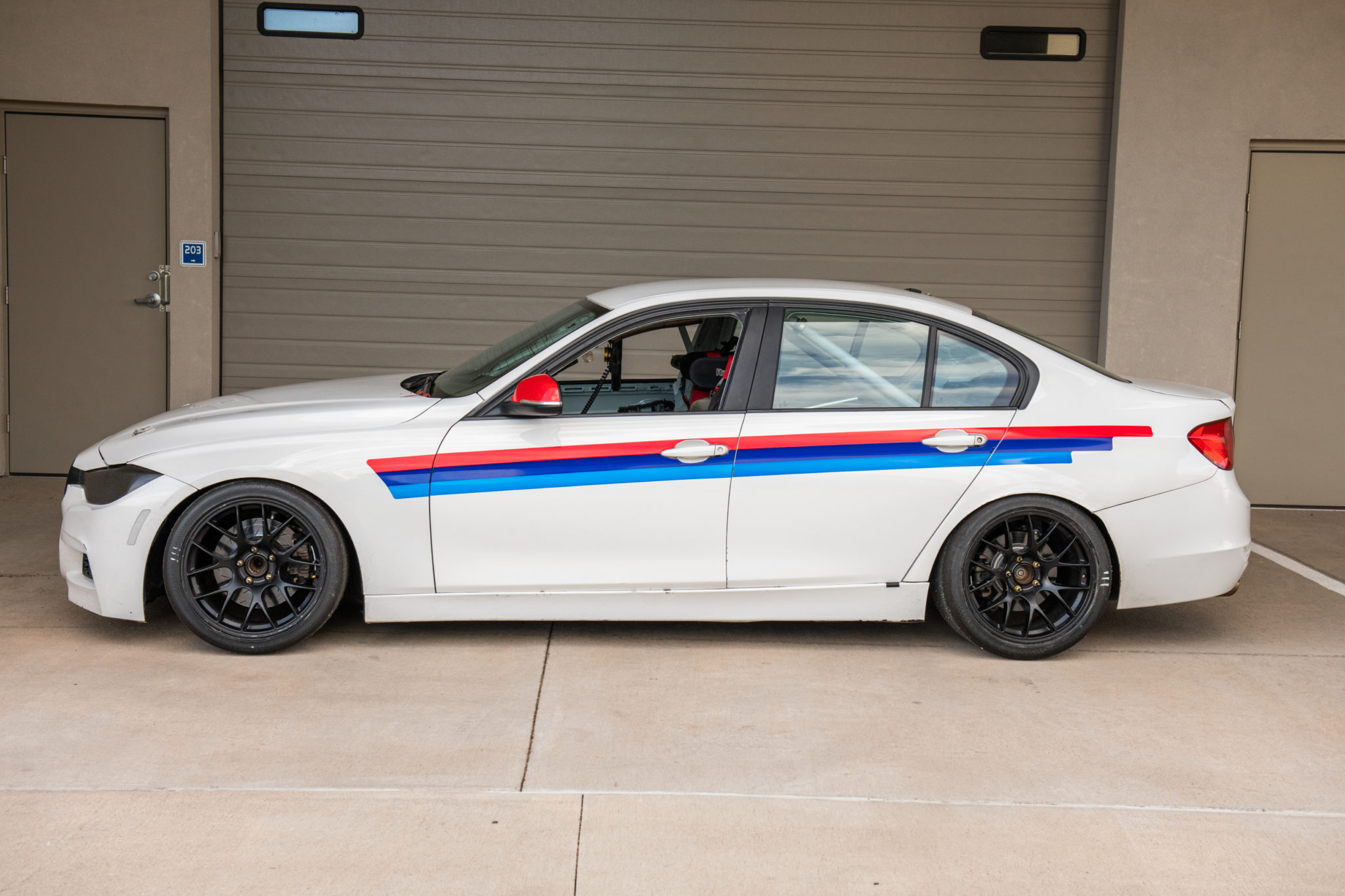 2012 BMW F30 3-Series Sedan 
