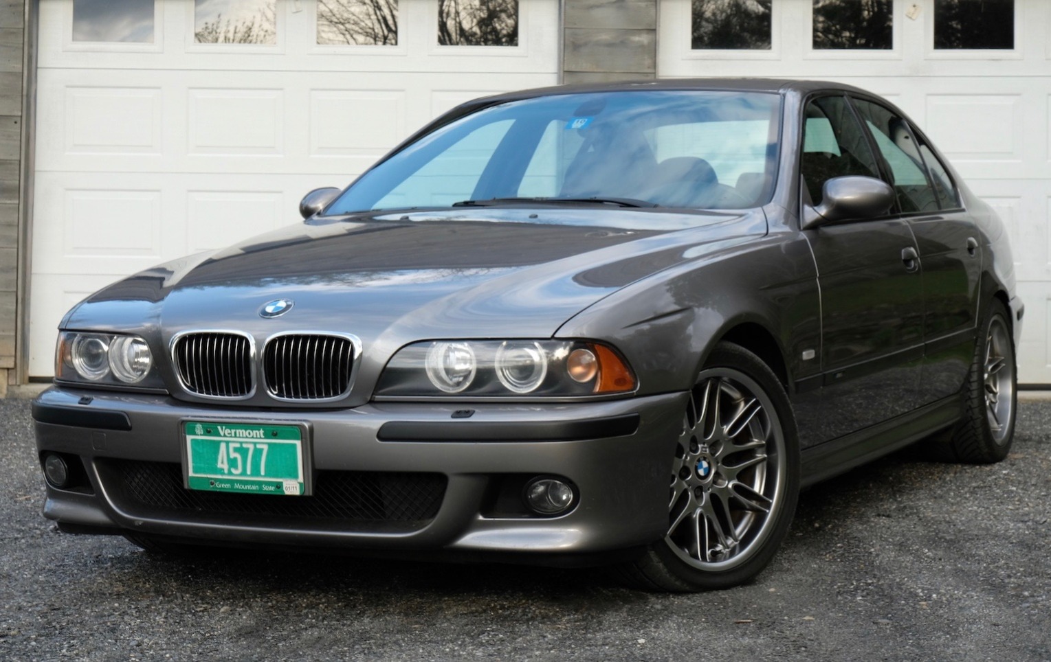 2003 BMW E39 M5 