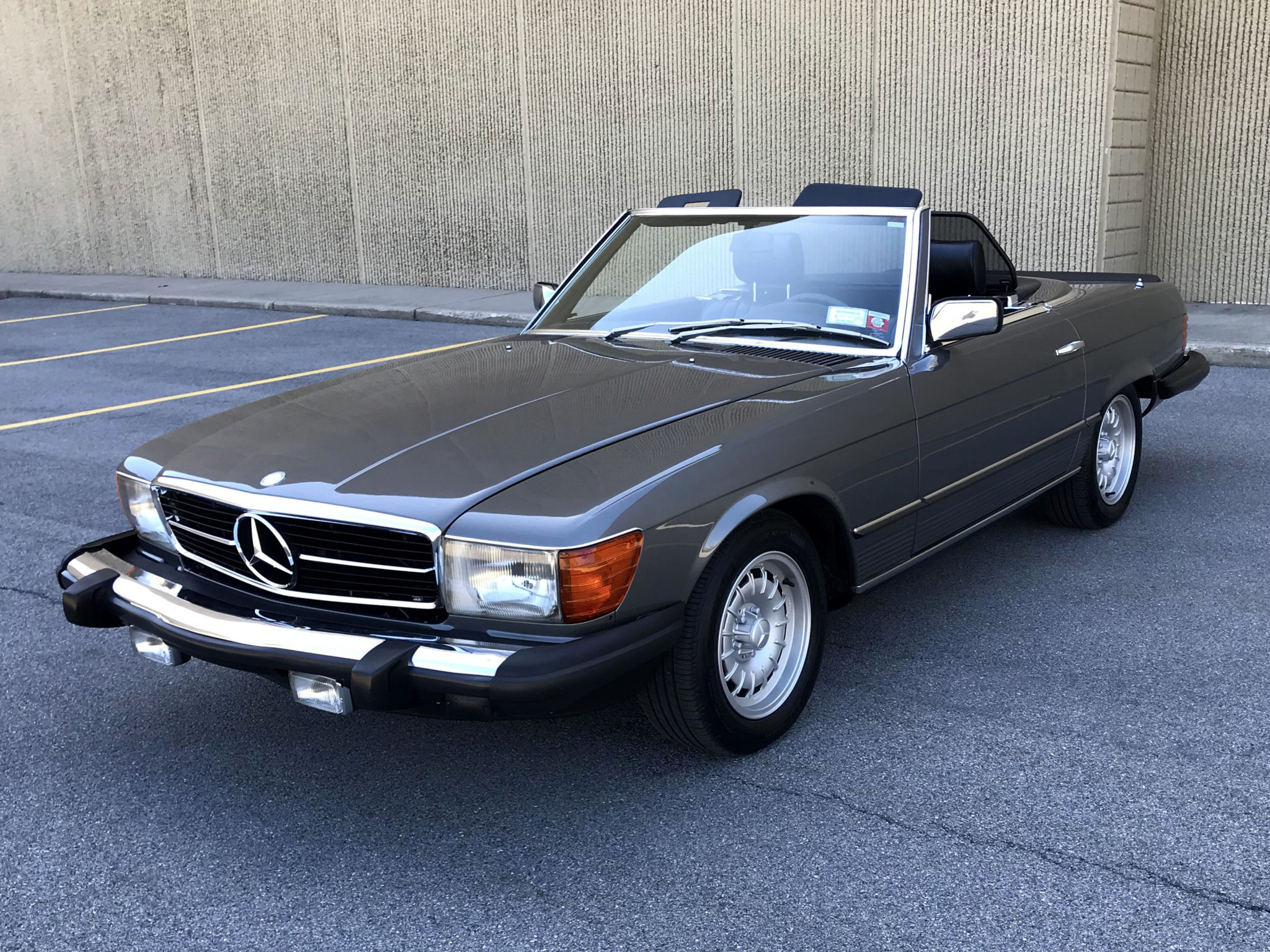 1983 Mercedes-Benz R107 SL 