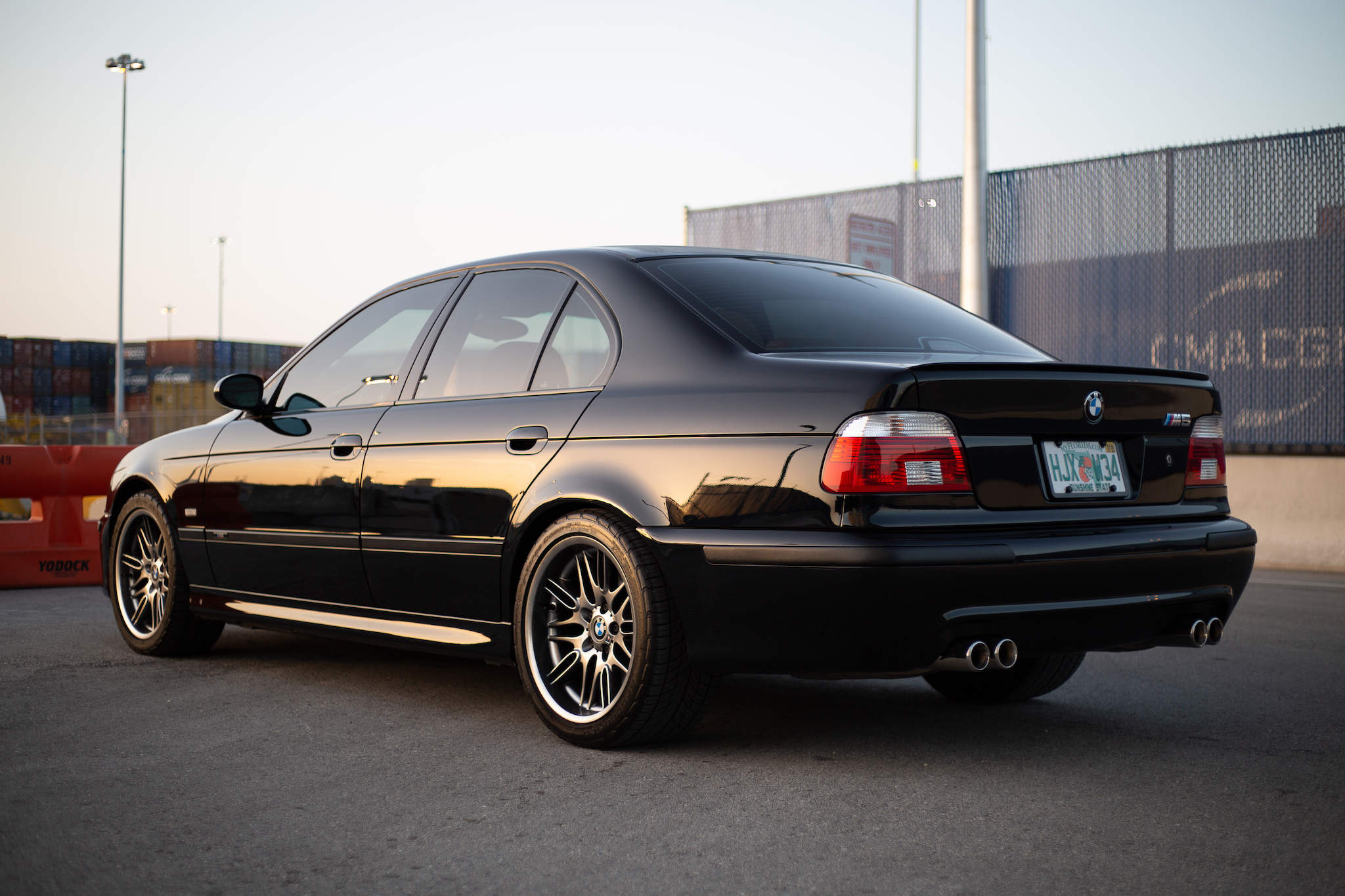 2003 BMW E39 M5 