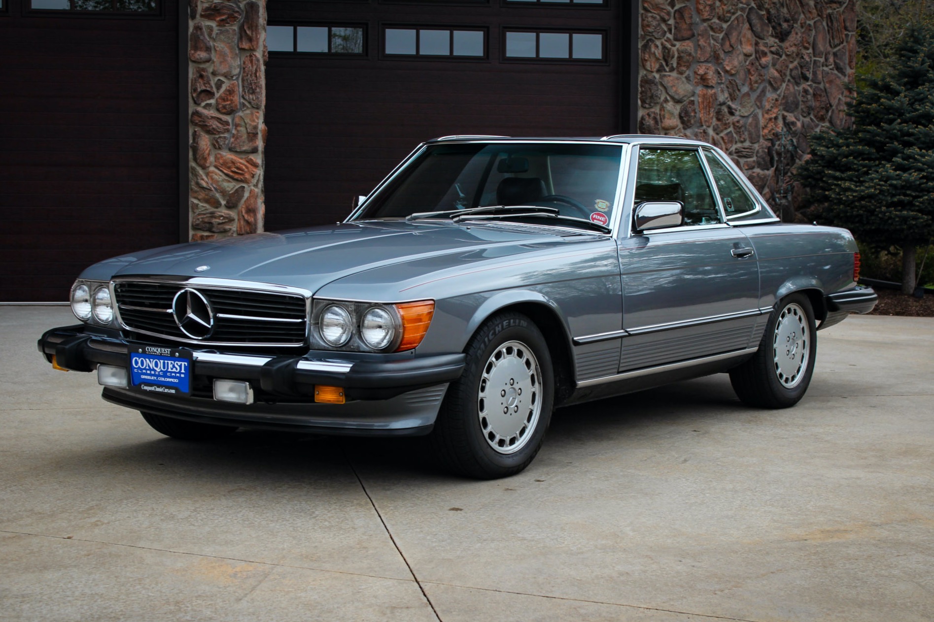 1987 Mercedes-Benz R107 SL 