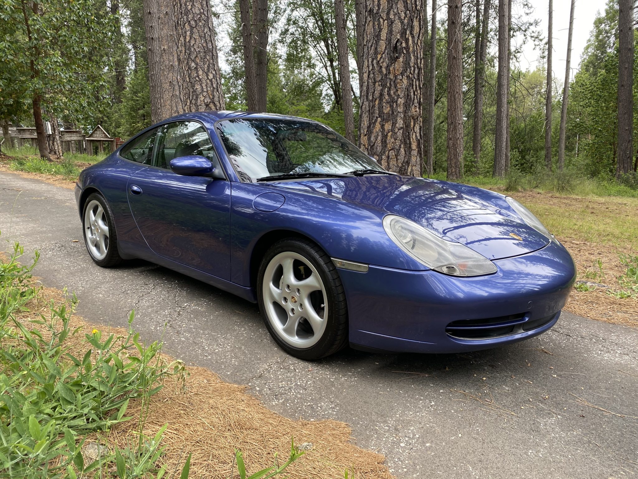 1999 Porsche 996 911 (Non-Turbo/GT2/GT3) 