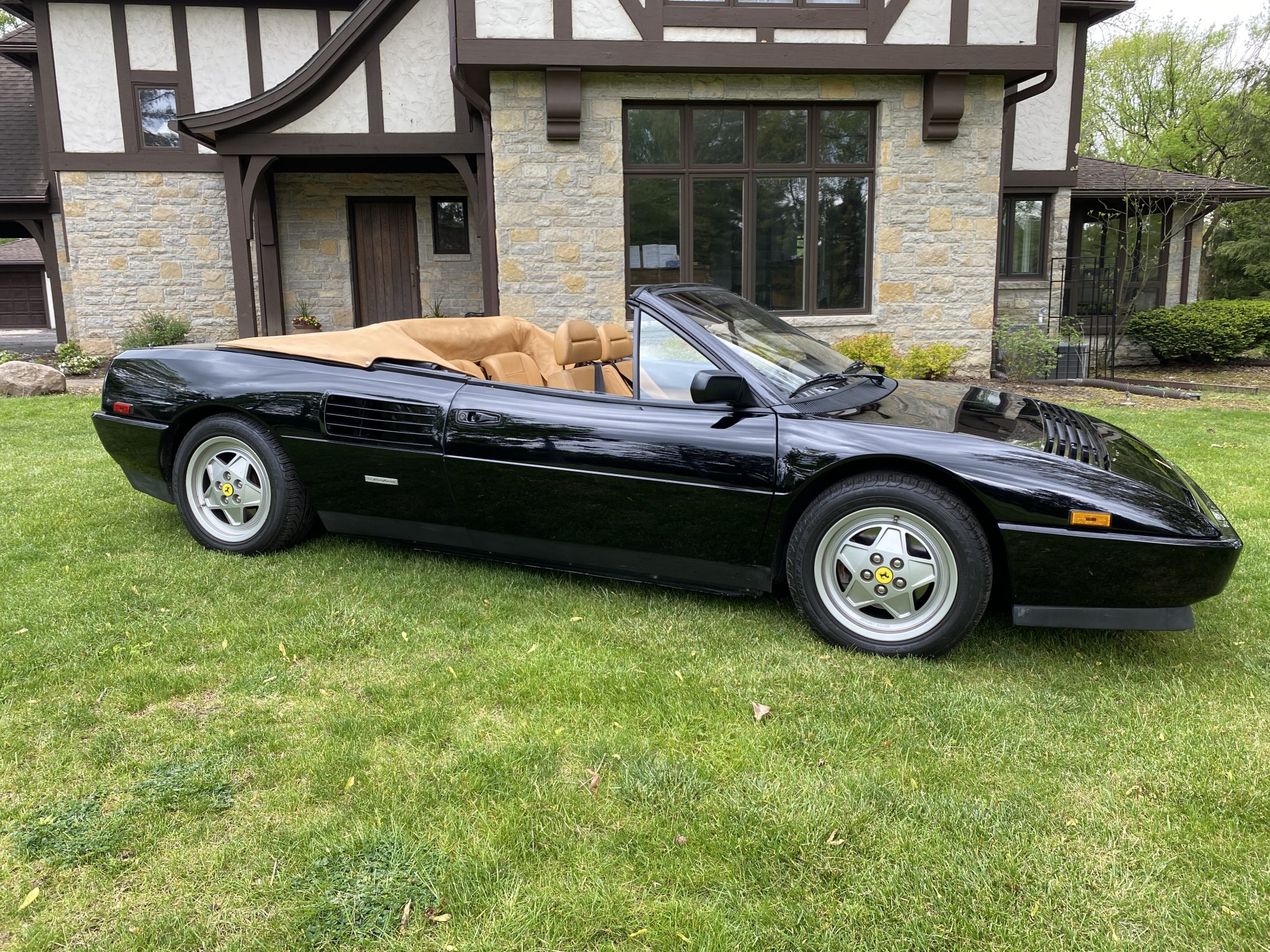 1990 Ferrari Mondial 