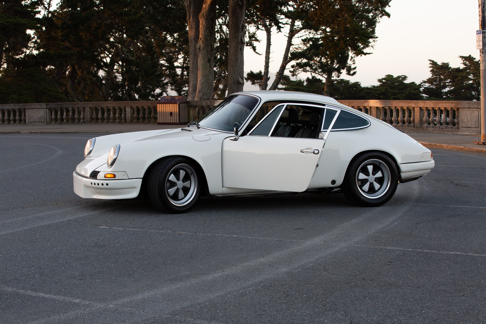 1972 Porsche LWB 911T (1969-1973) 