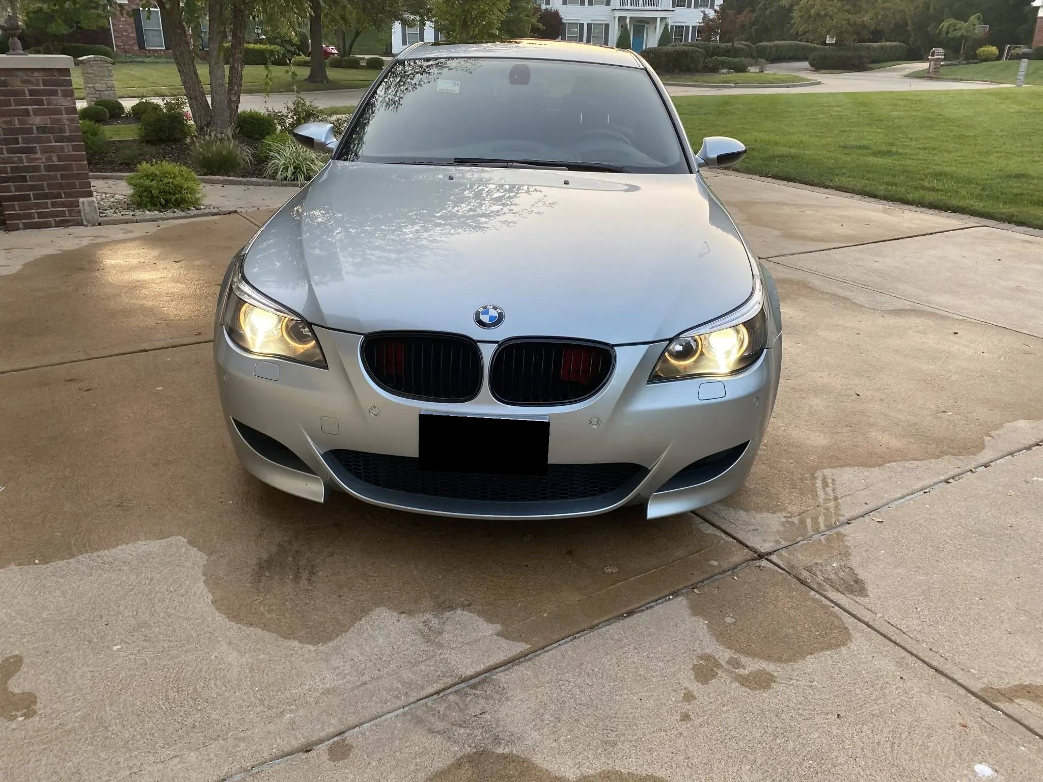 2006 BMW E60 M5 