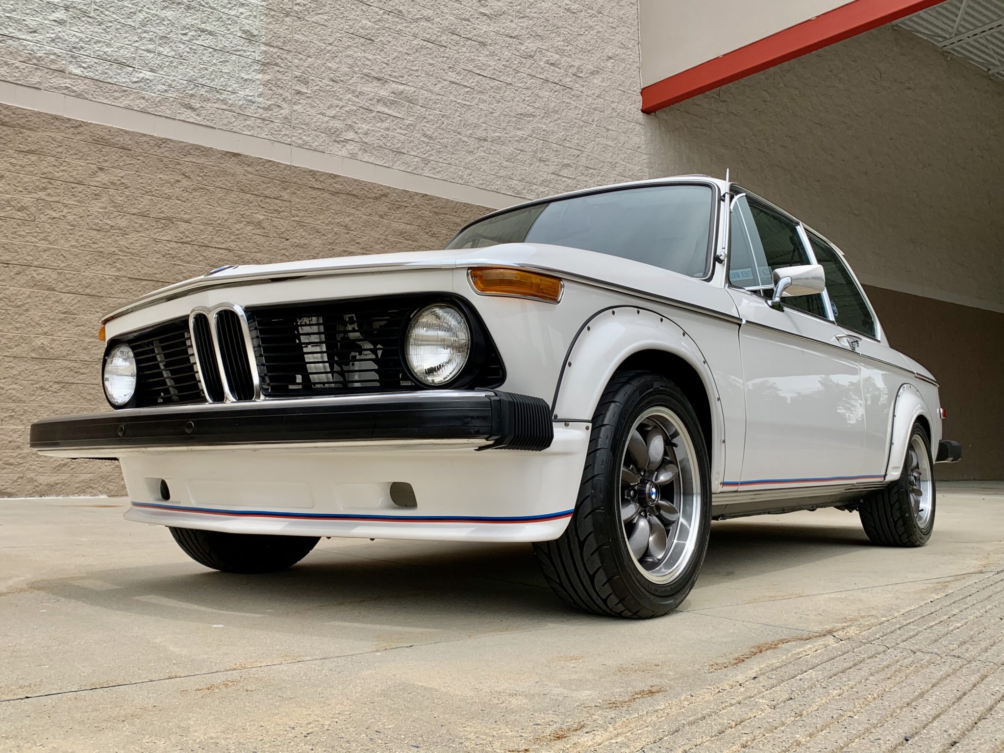 Modified 1976 BMW 2002 5-Speed