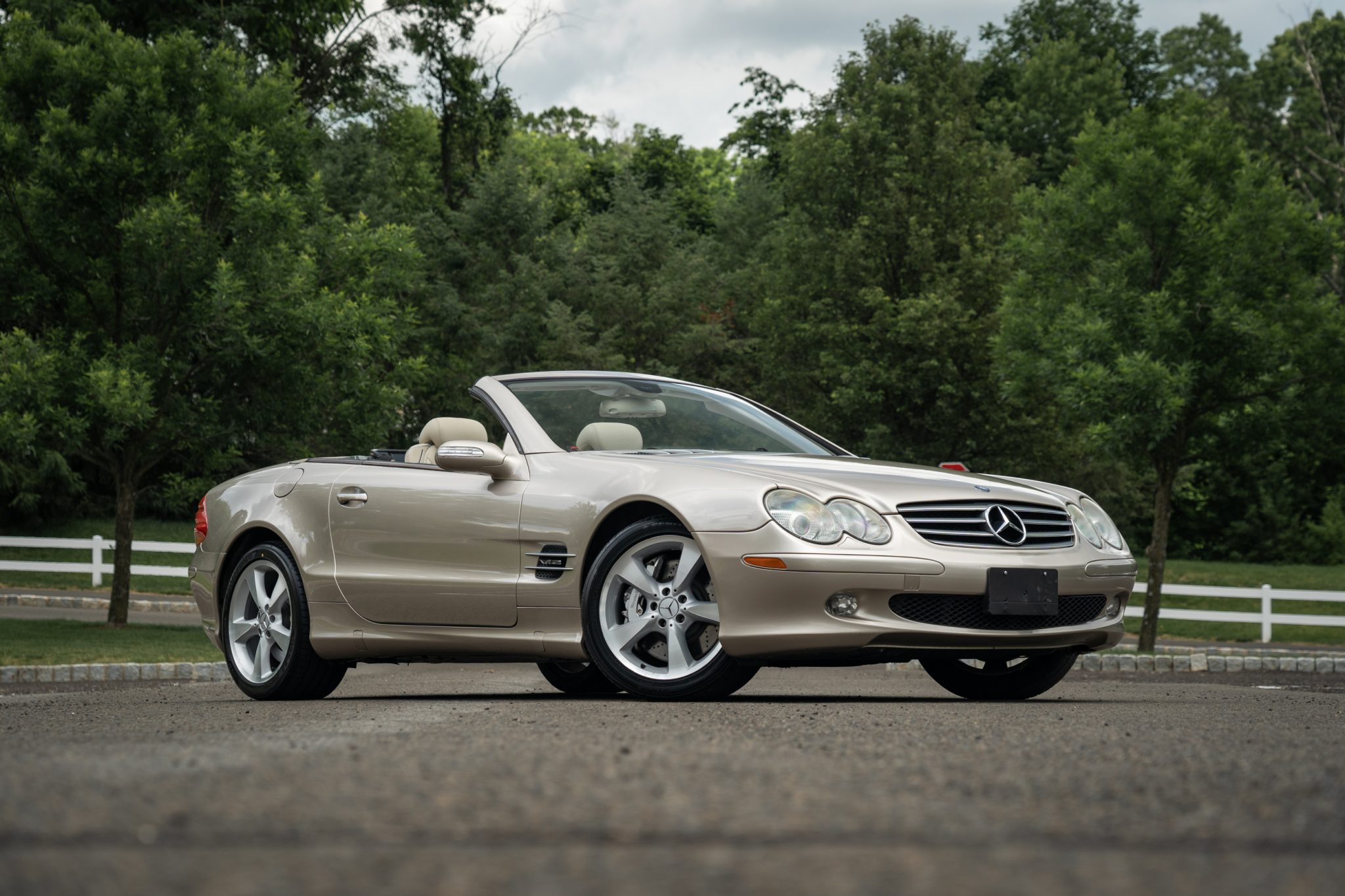 2005 Mercedes-Benz R230 SL 