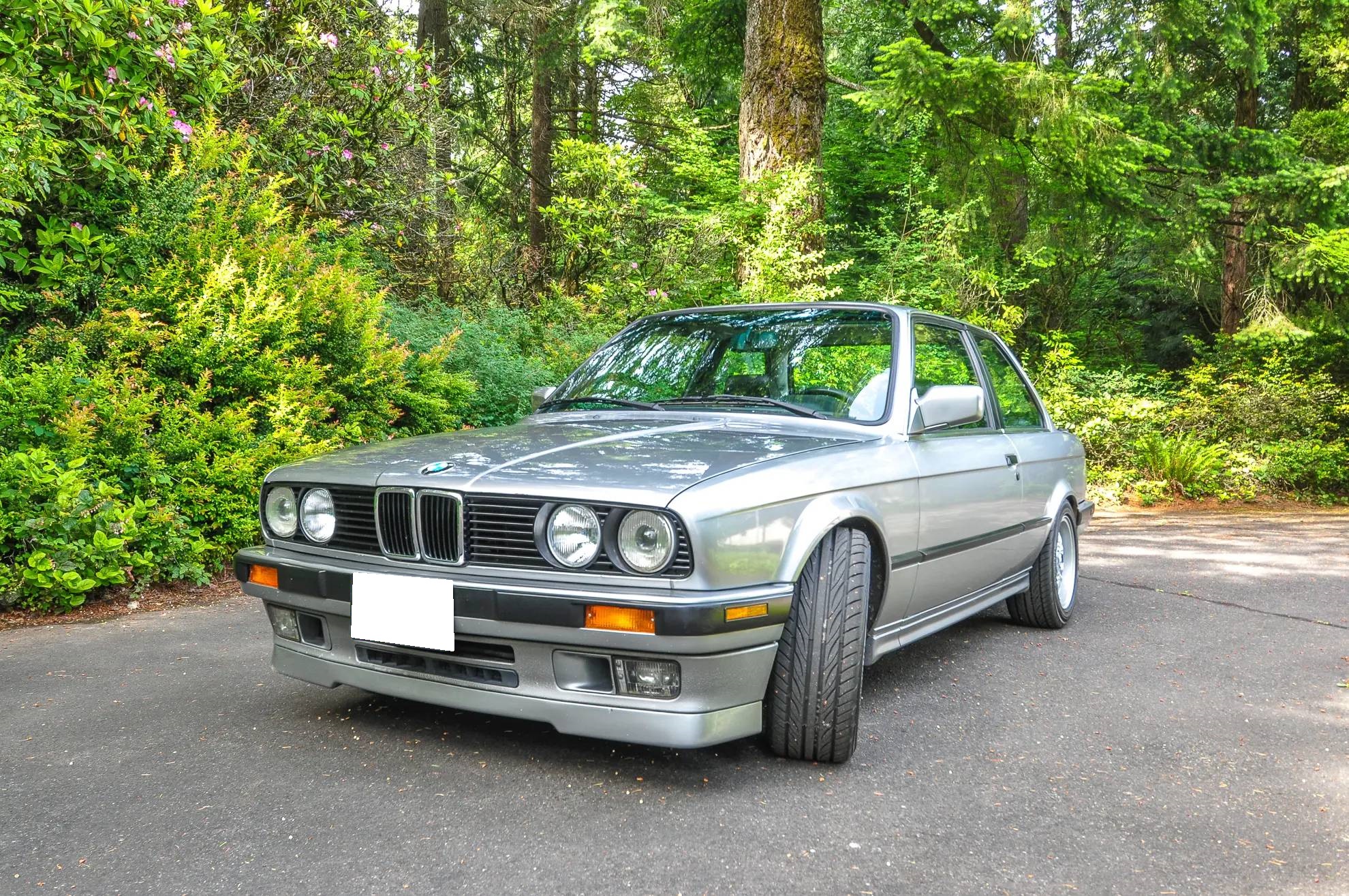1989 BMW E30 3-Series Coupe 