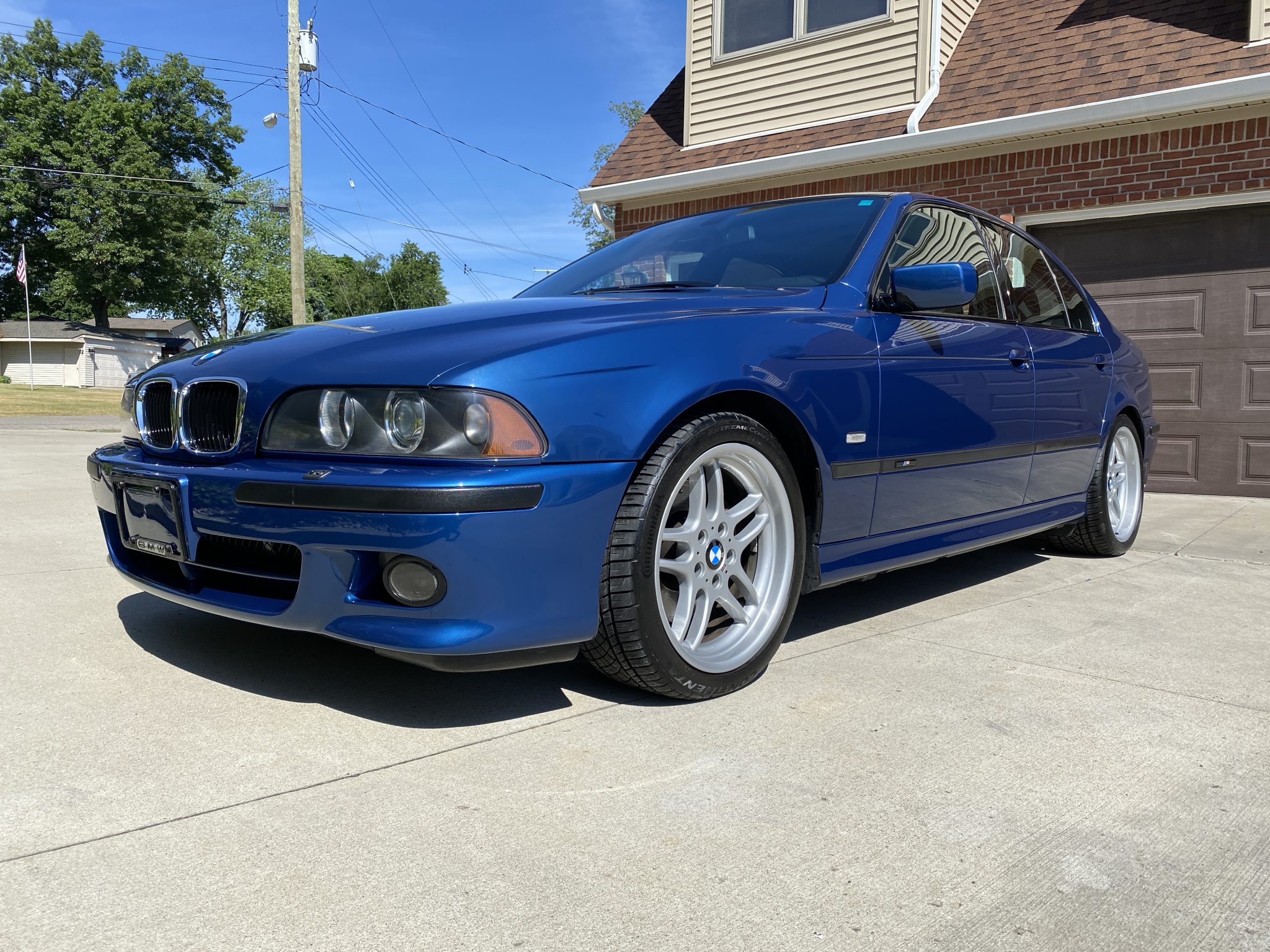 2003 BMW E39 5-Series 