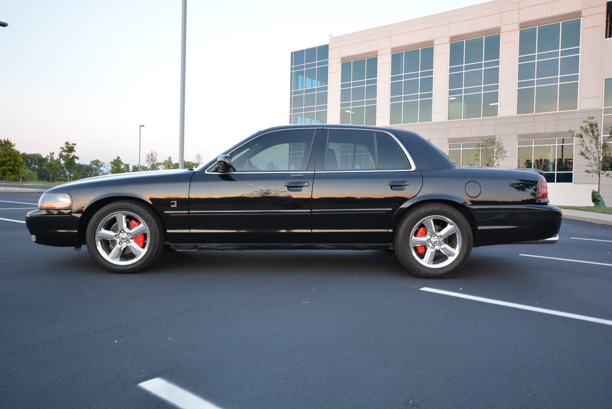 2003 Mercury Marauder 