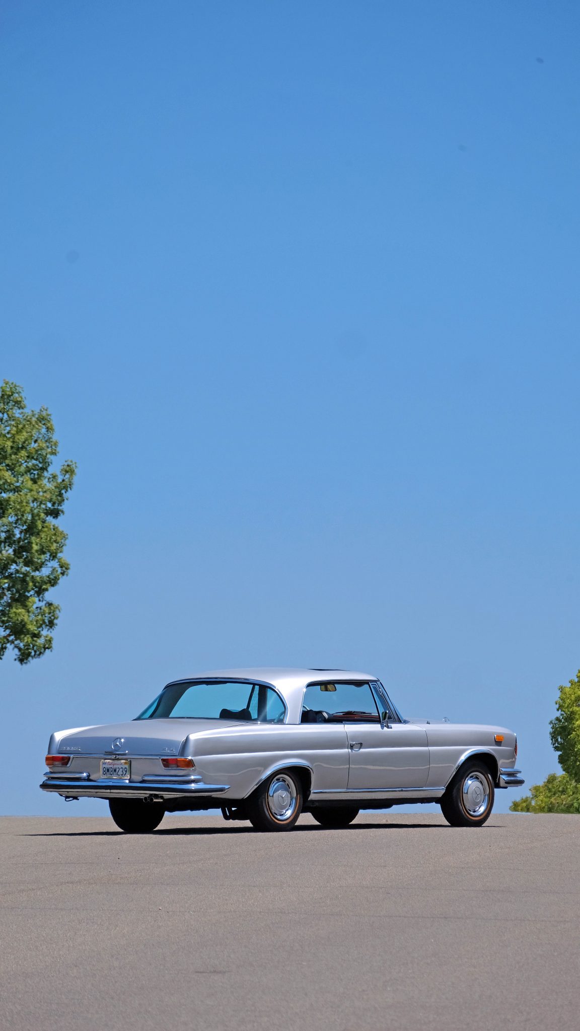 1970 Mercedes-Benz W111 Coupe & Cabriolet 