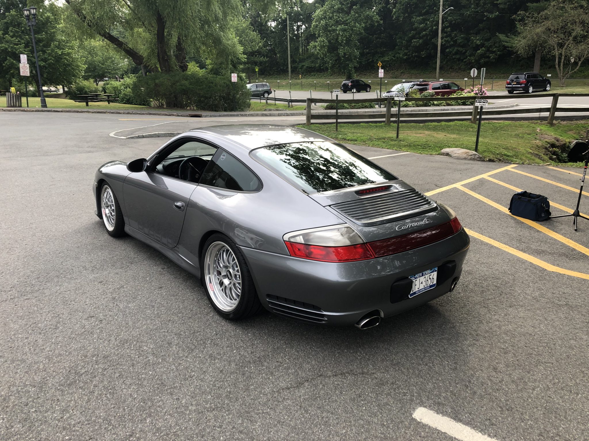 2002 Porsche 996 911 (Non-Turbo/GT2/GT3) 