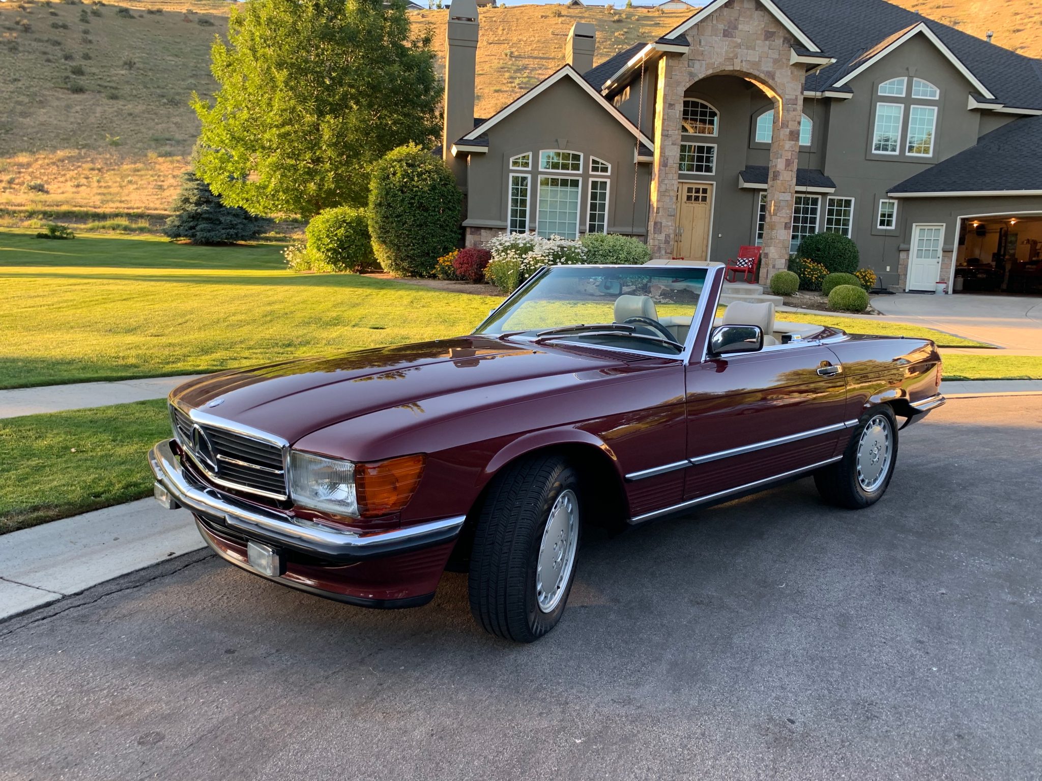 1988 Mercedes-Benz R107 SL 