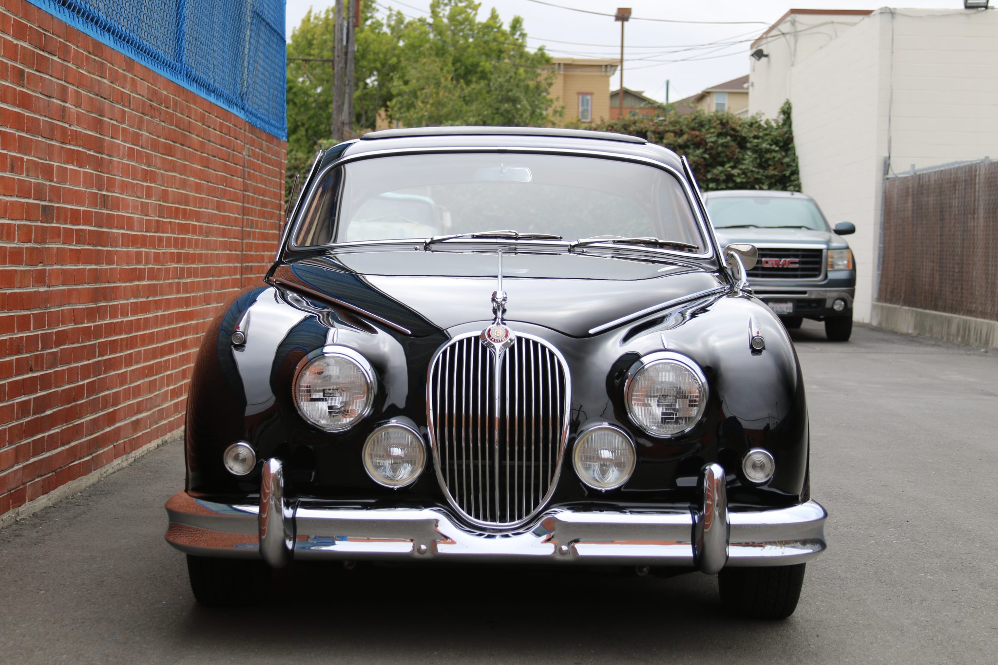 1966 Jaguar Mk II 