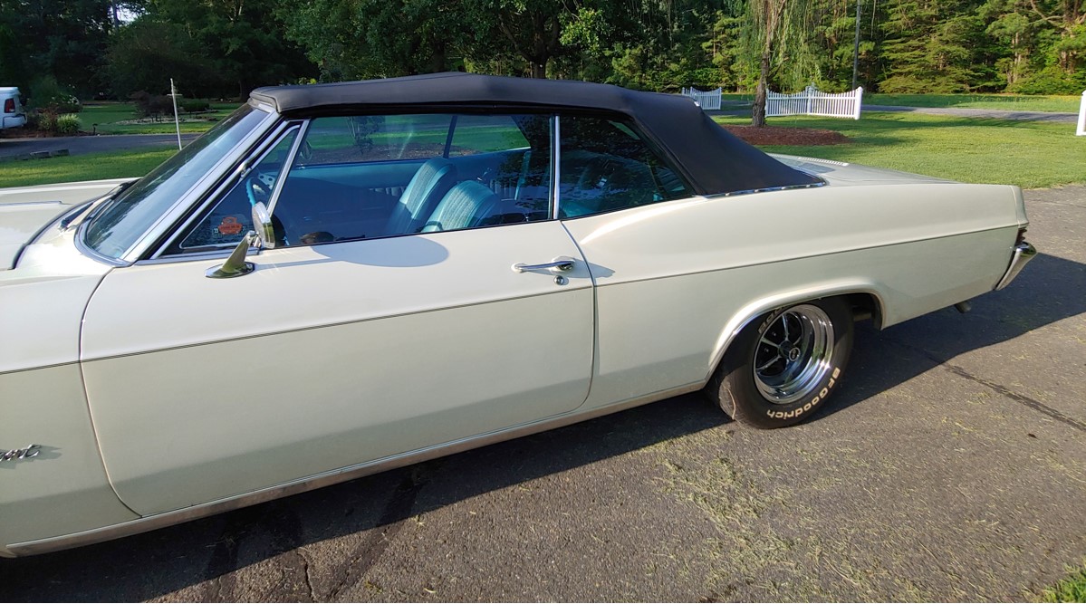 1966 Chevrolet Impala 