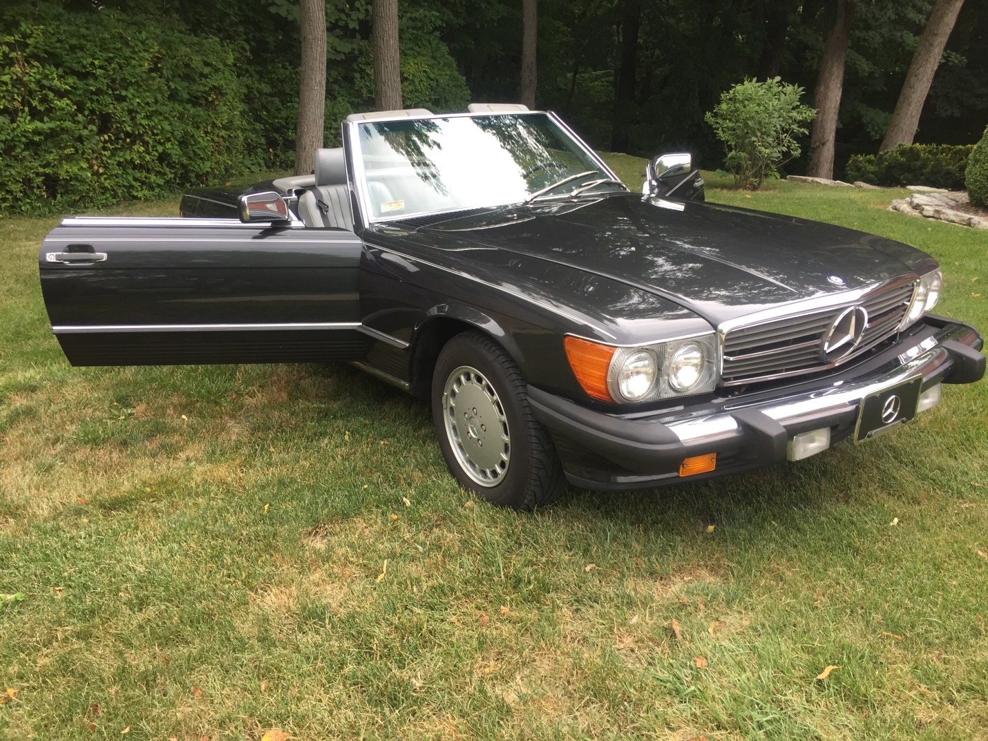 1986 Mercedes-Benz R107 SL 
