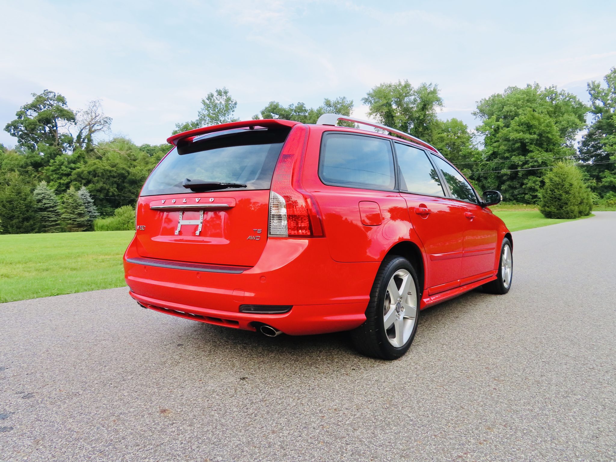 2010 Volvo V50 T5 AWD R-Design 6-Speed 
