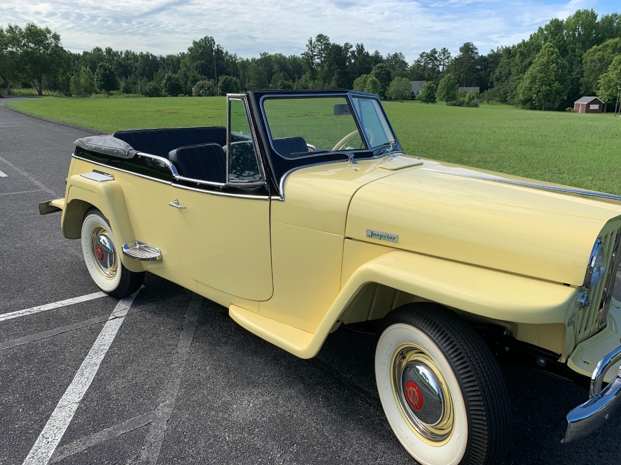1949 Willys Jeepster 