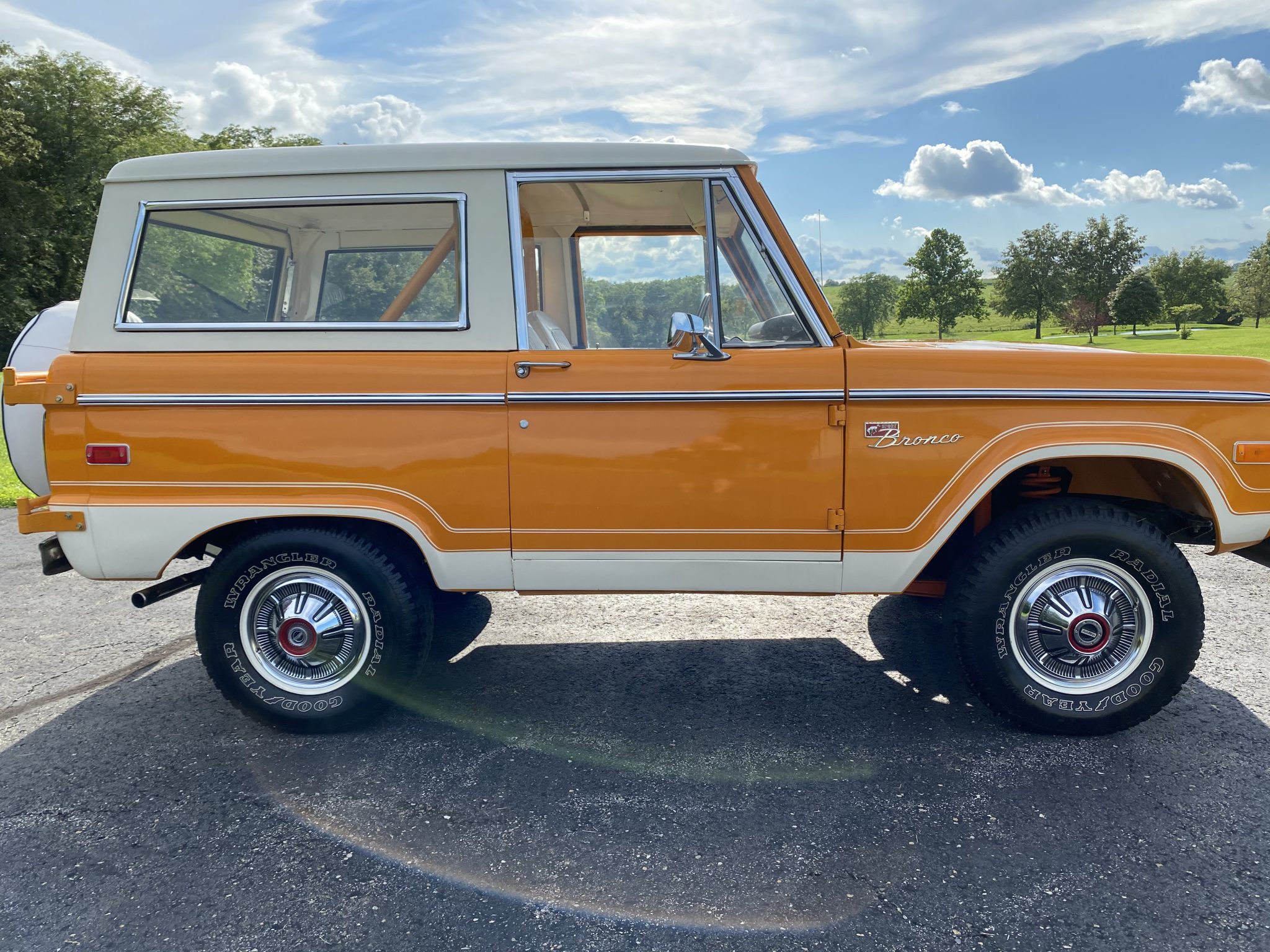 1974 Ford Bronco U13/U14/U15 1966-1977 