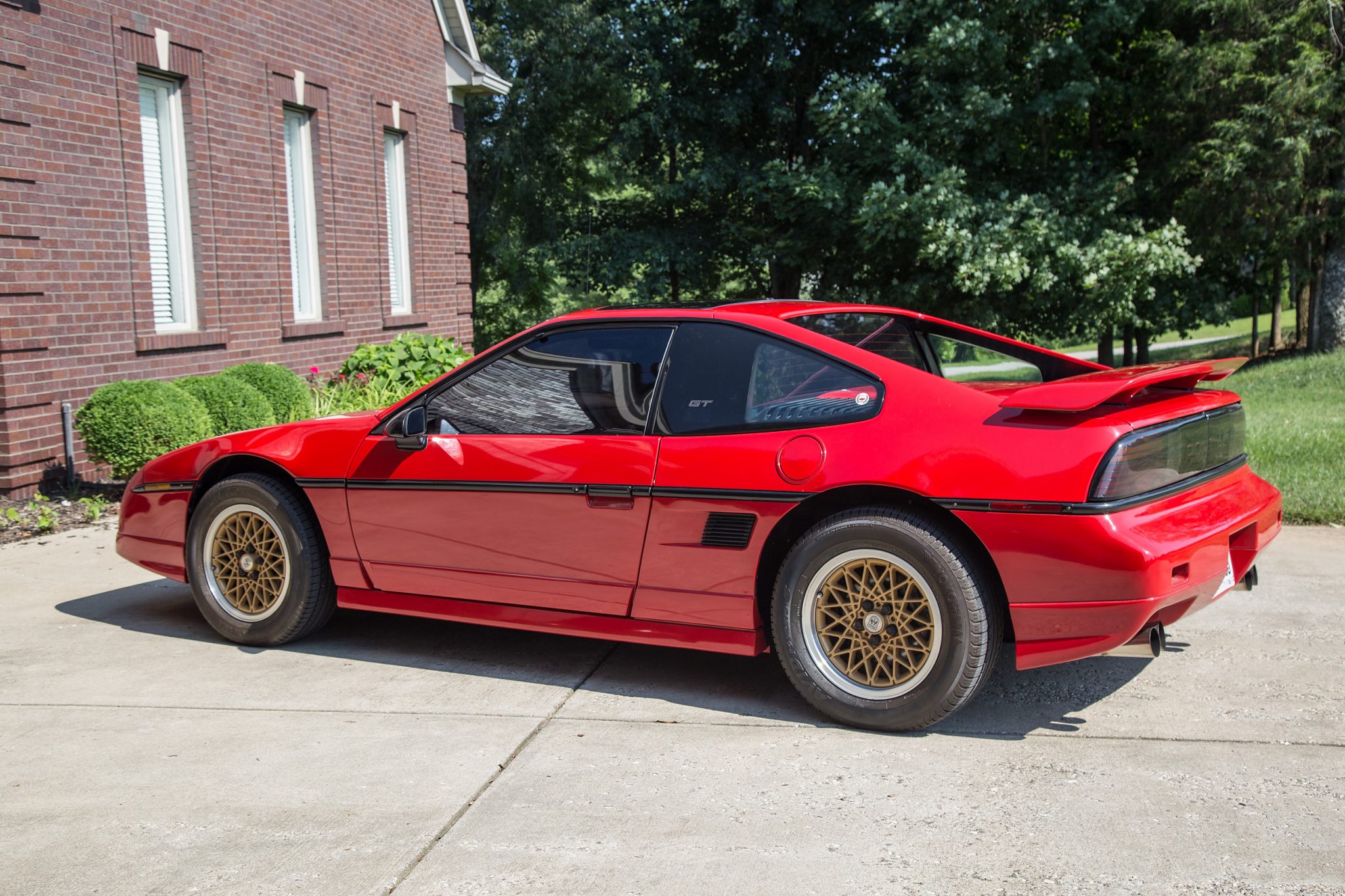 1988 Pontiac Fiero 