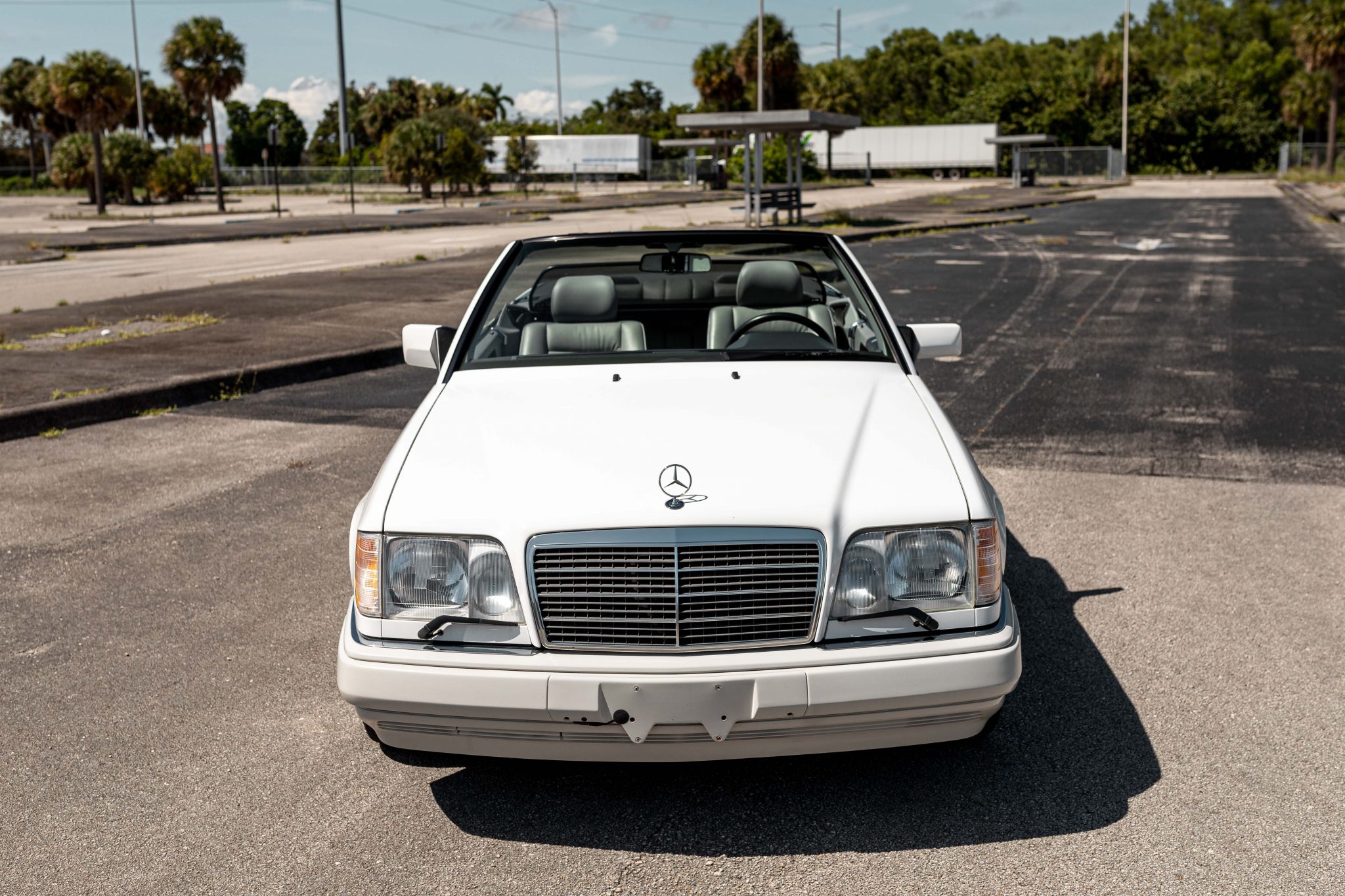 1995 Mercedes-Benz W124 E-Class 