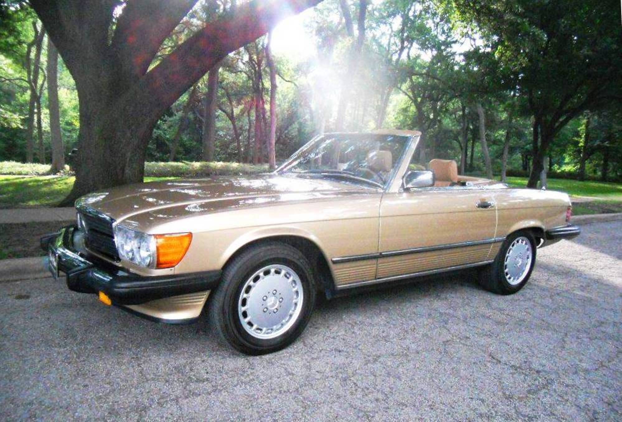 1988 Mercedes-Benz R107 SL 