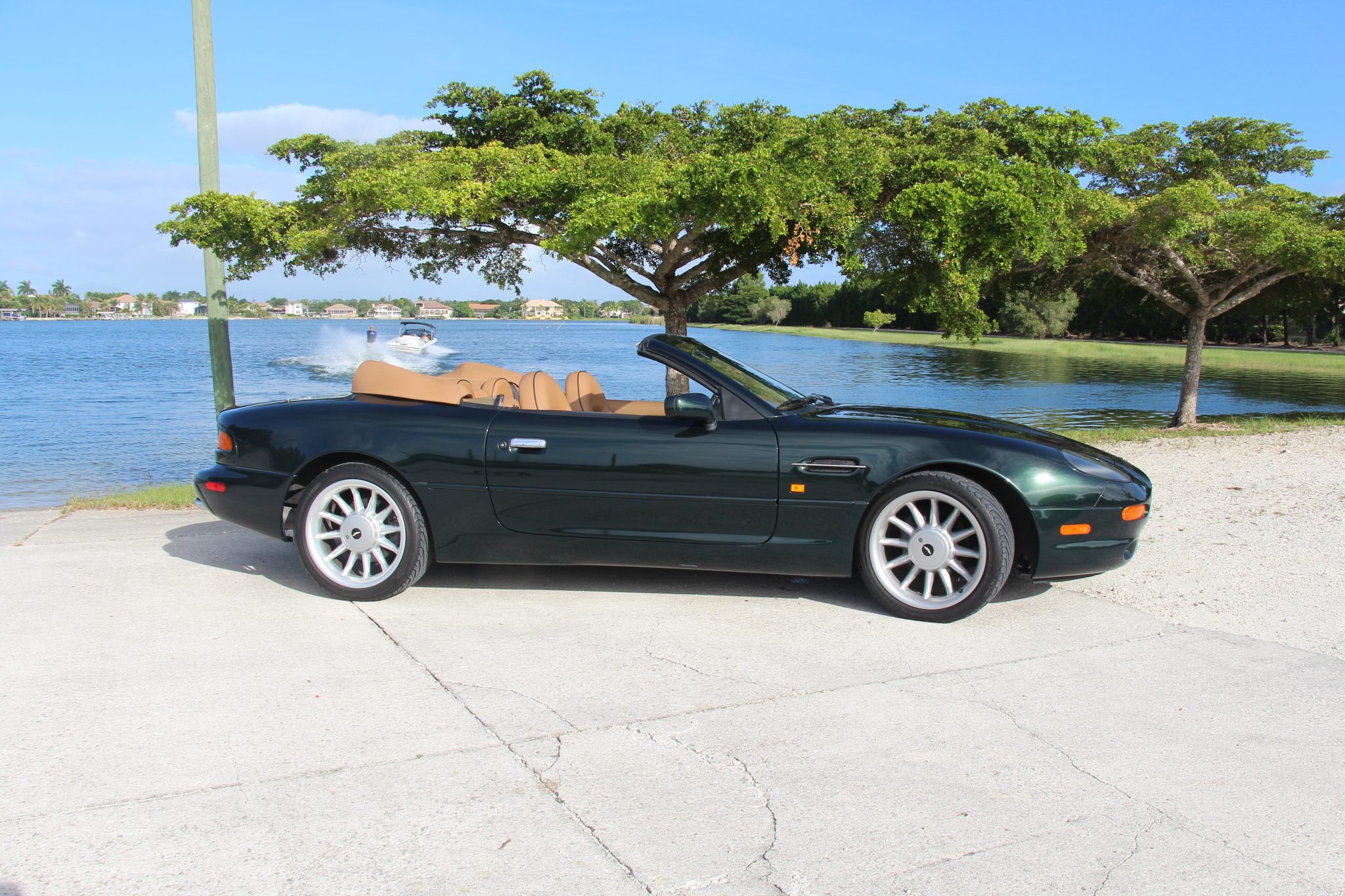 1998 Aston Martin DB7 