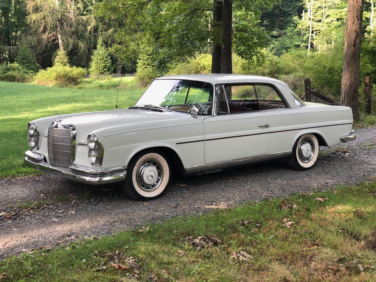 1962 Mercedes-Benz W111 Coupe & Cabriolet 