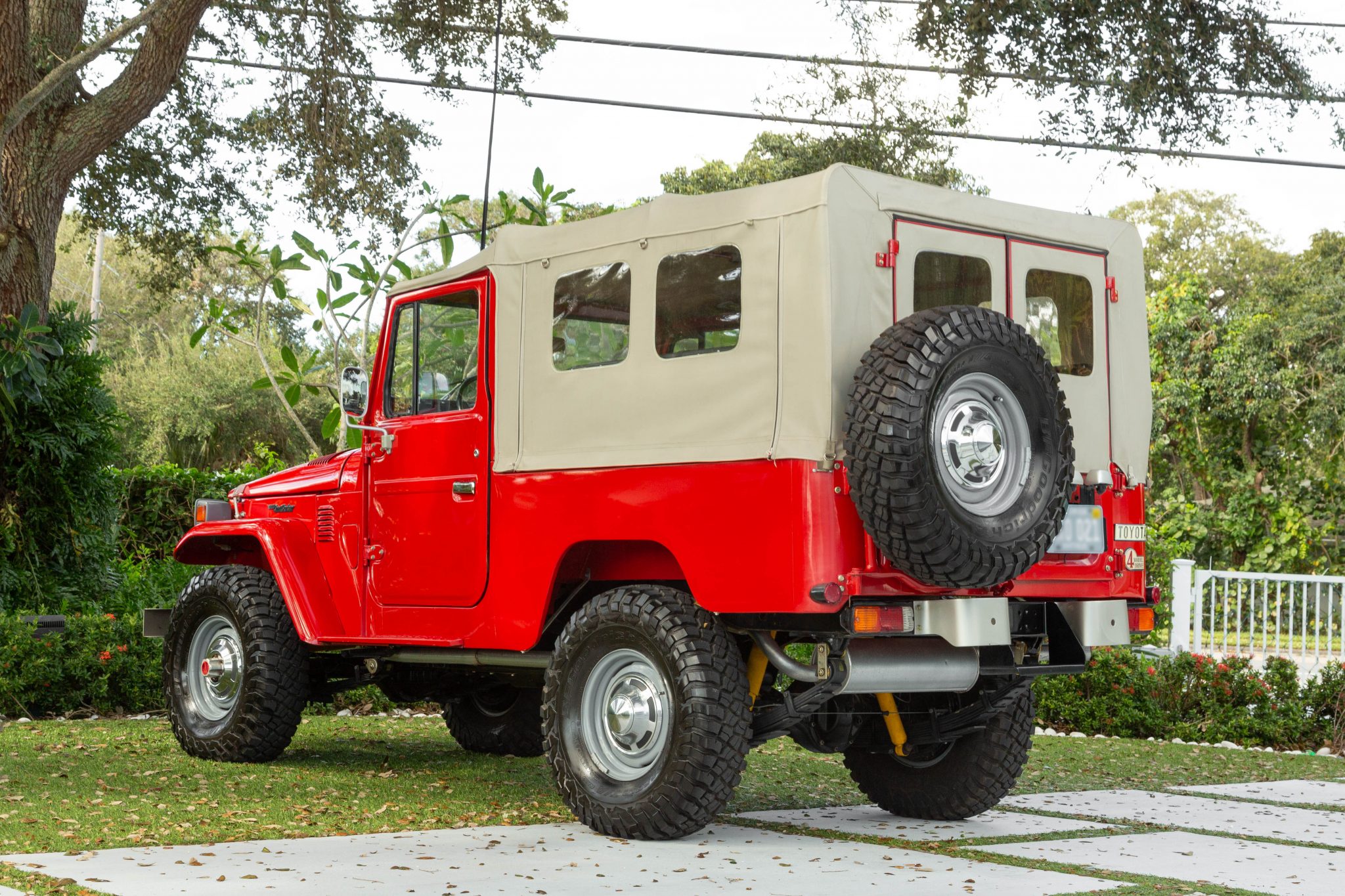1982 Toyota Land Cruiser FJ43 