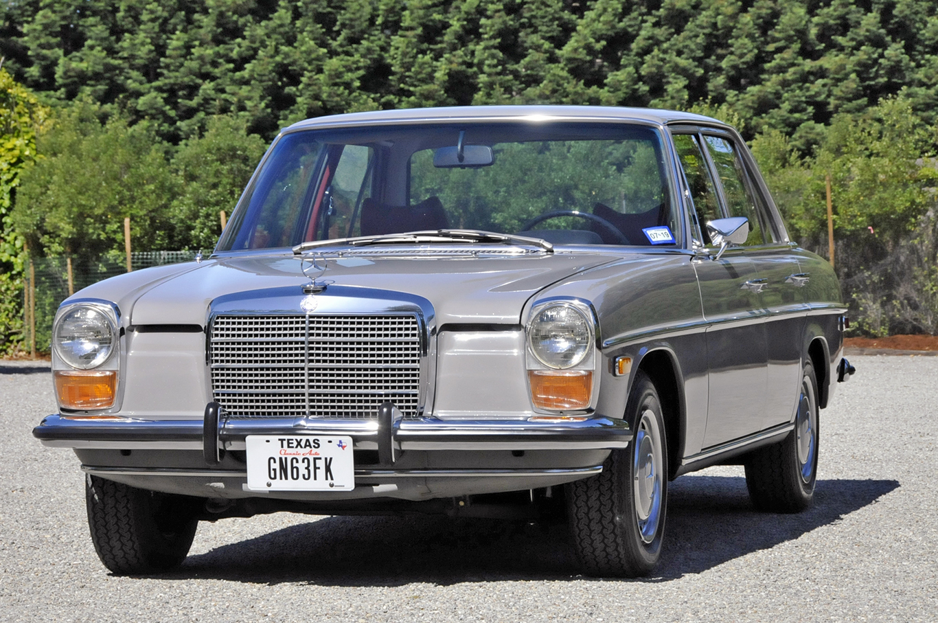 1972 Mercedes-Benz W114 & W115 