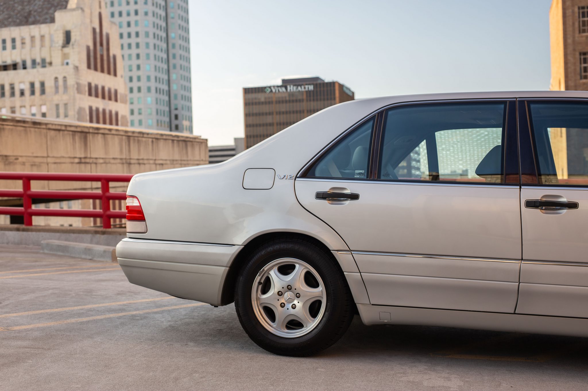 1997 Mercedes-Benz W140 S-Class 