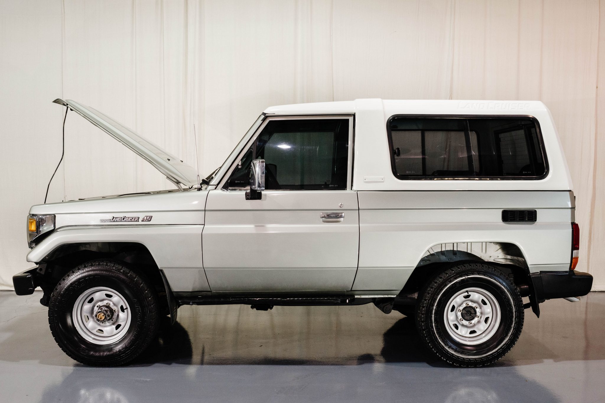 1995 Toyota Land Cruiser 70-Series 