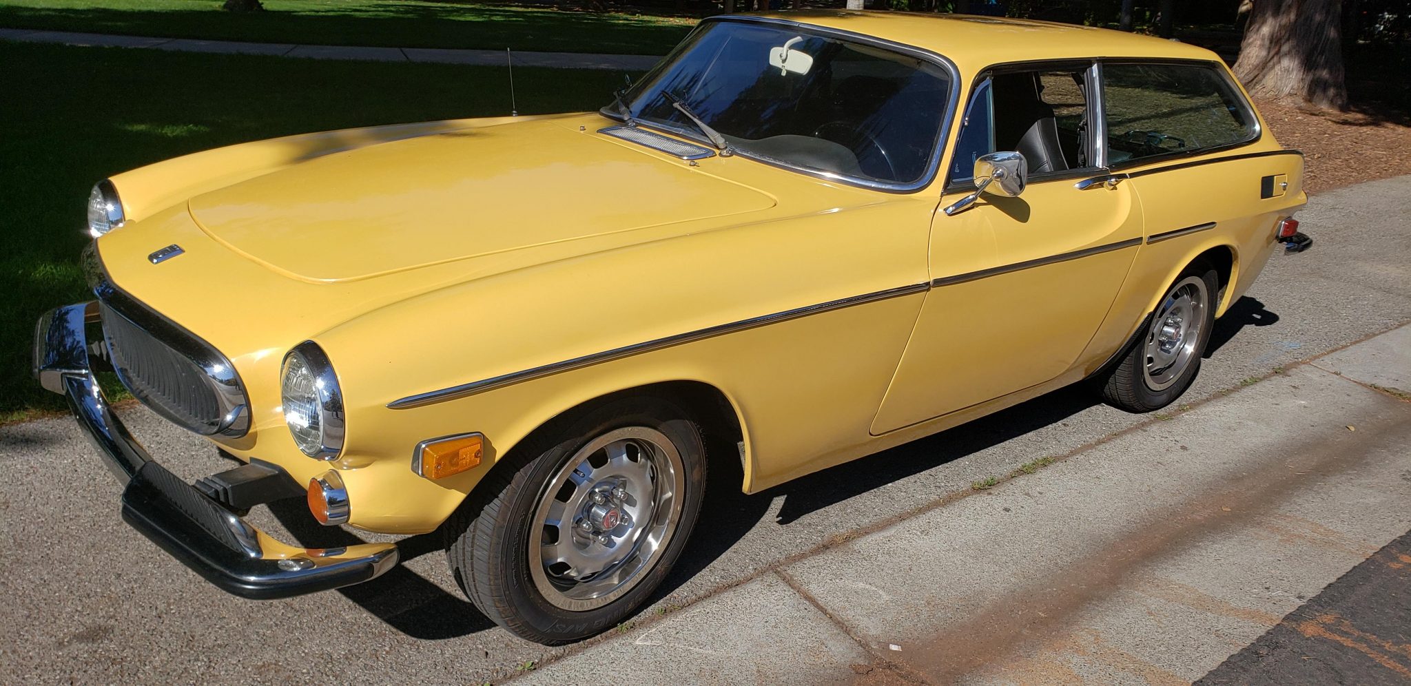 1973 Volvo 1800ES 