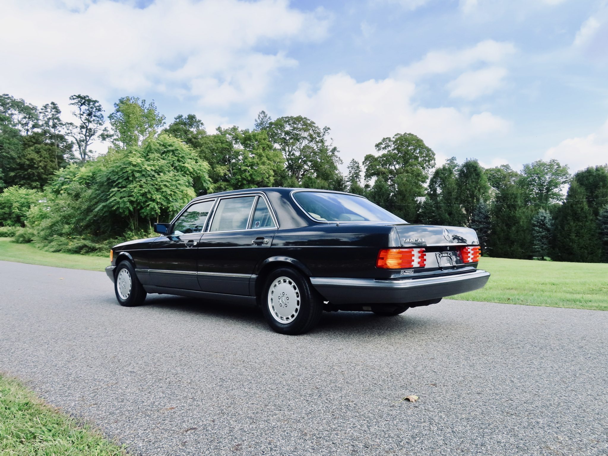 1991 Mercedes-Benz W126 S-Class 