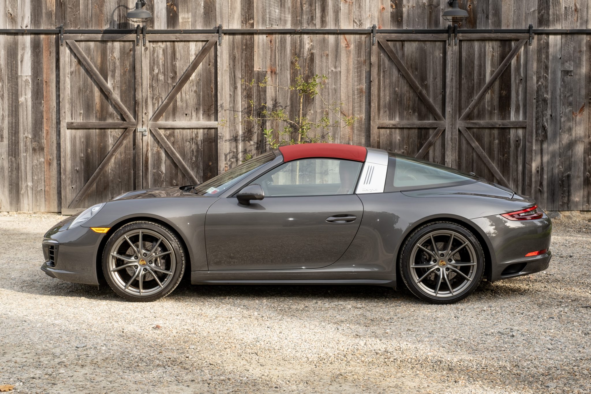 2017 Porsche 991 911 (Non-Turbo/GT2/GT3) 