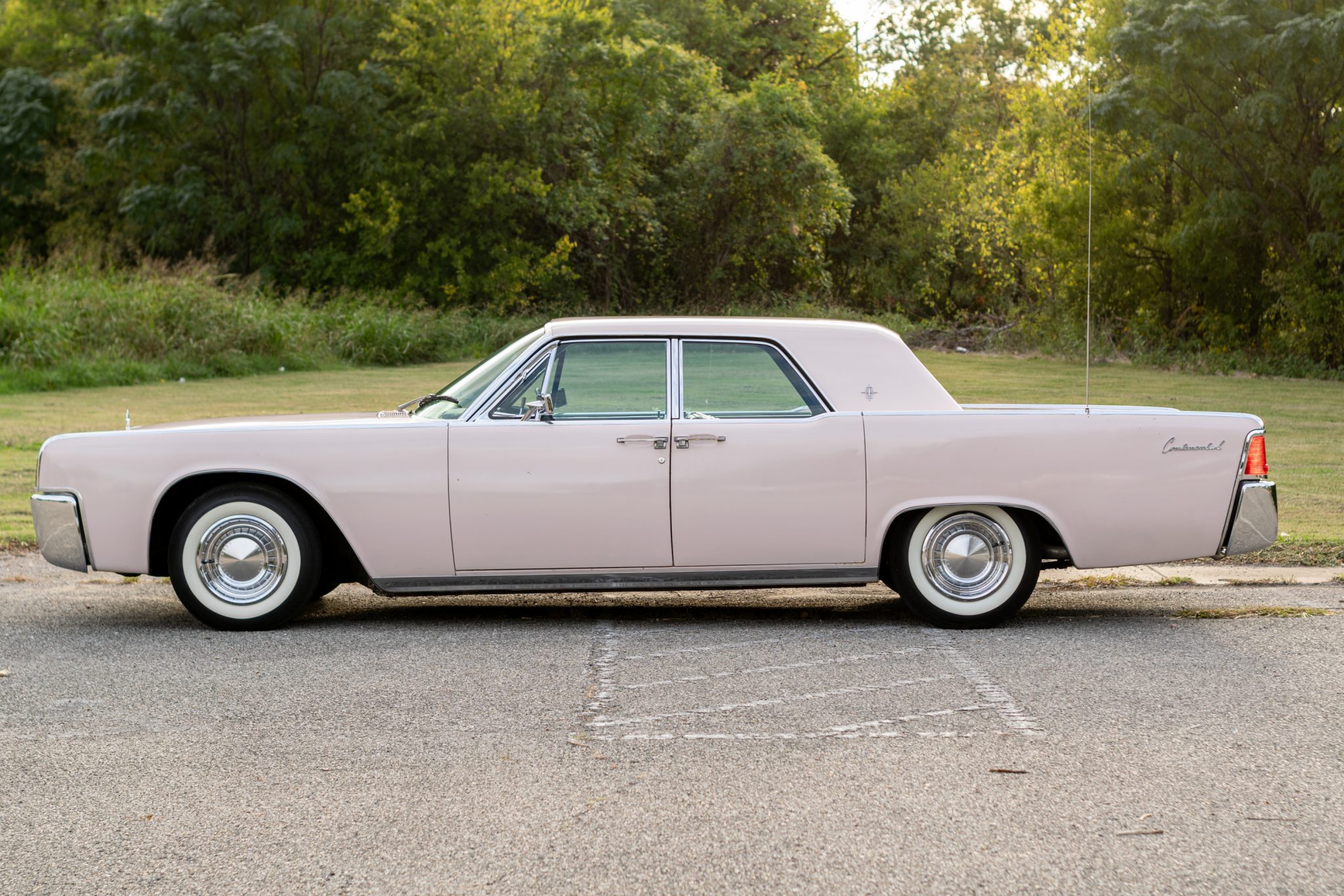 1962 Lincoln Continental (1961-1969) 