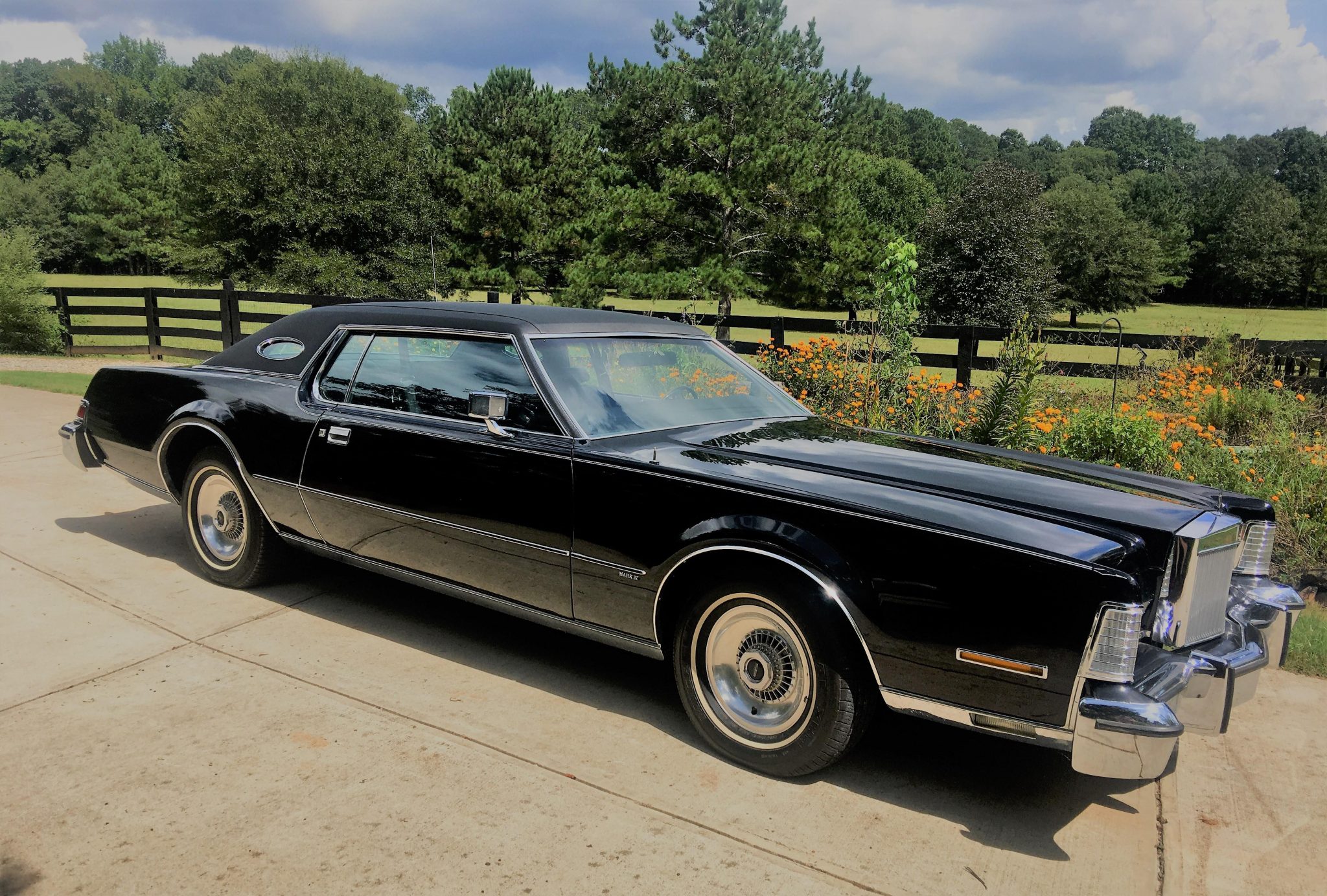 1974 Lincoln Continental Mark IV (1972-1976) 