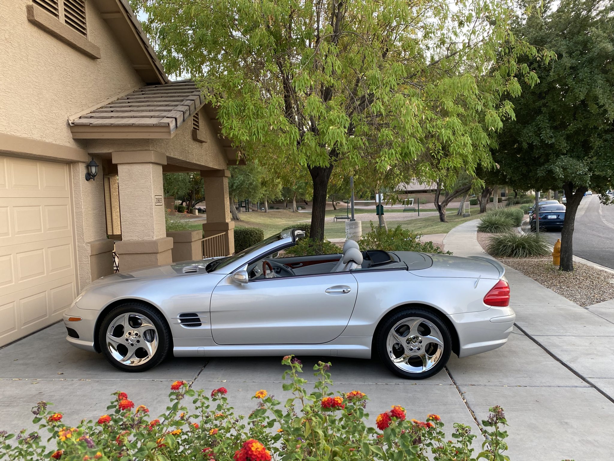 2005 Mercedes-Benz R230 SL 