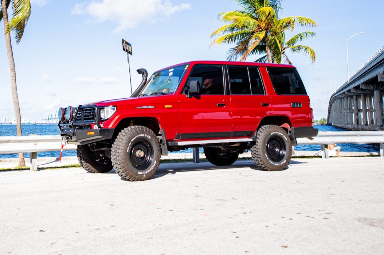1990 Toyota Land Cruiser 70-Series 