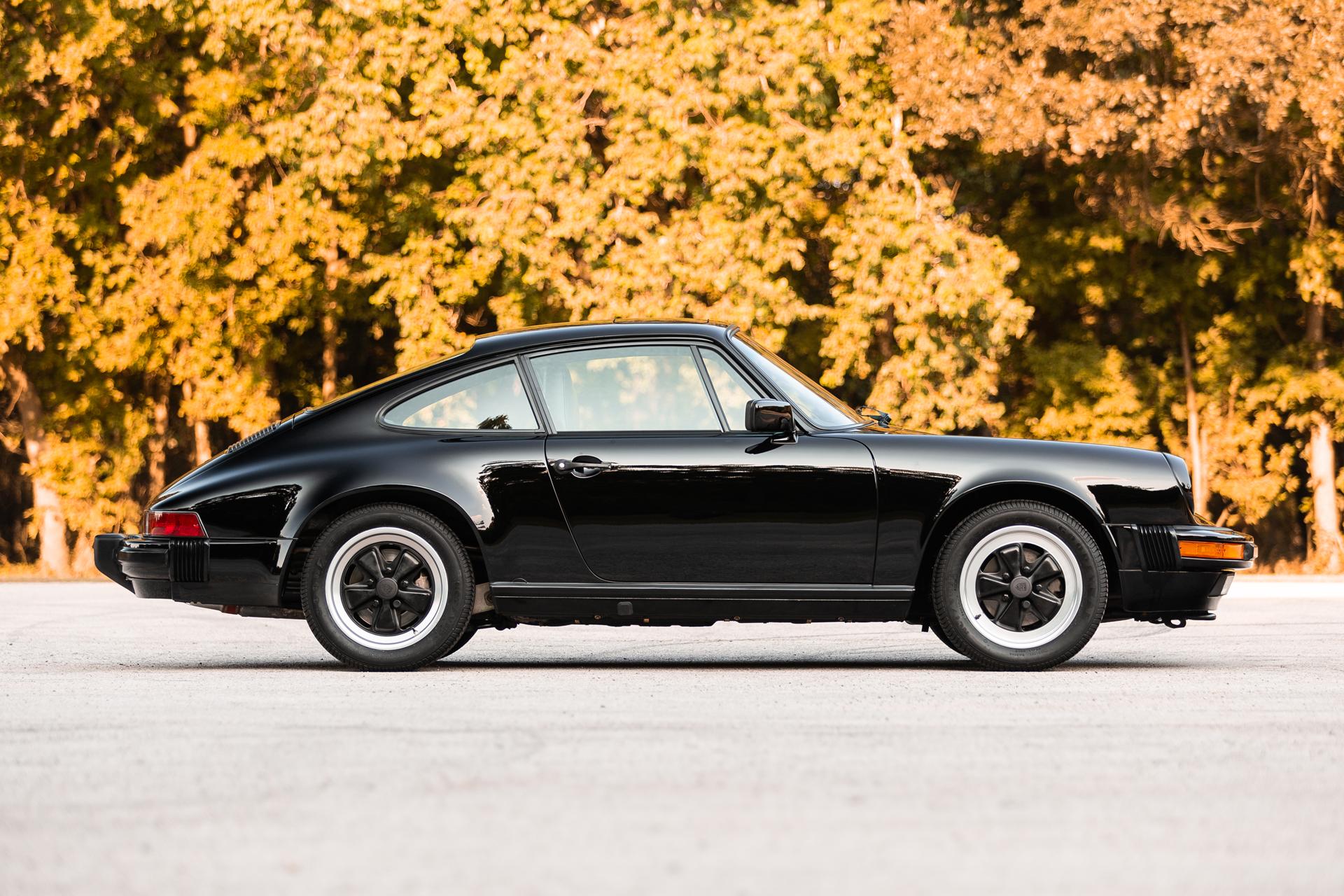 1985 Porsche 911 Carrera 3.2 