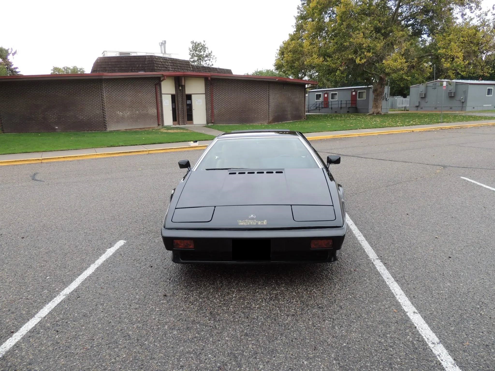 1986 Lotus Esprit 
