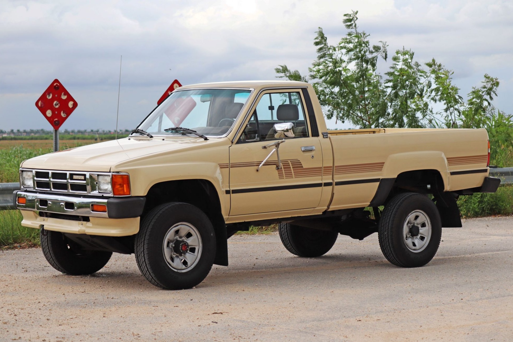 1986 Toyota Pickup (N50/N60/N70 1984-1988) 