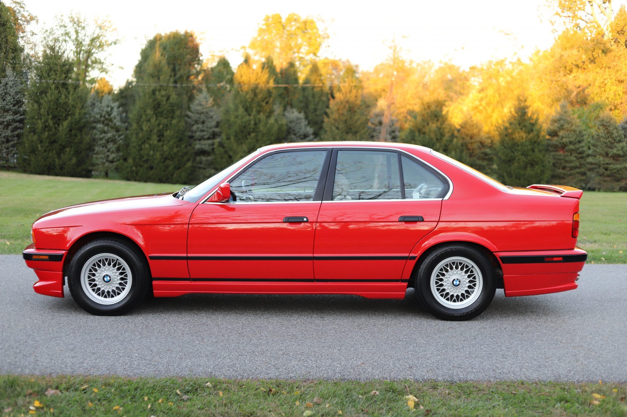 1992 BMW E34 5-Series 