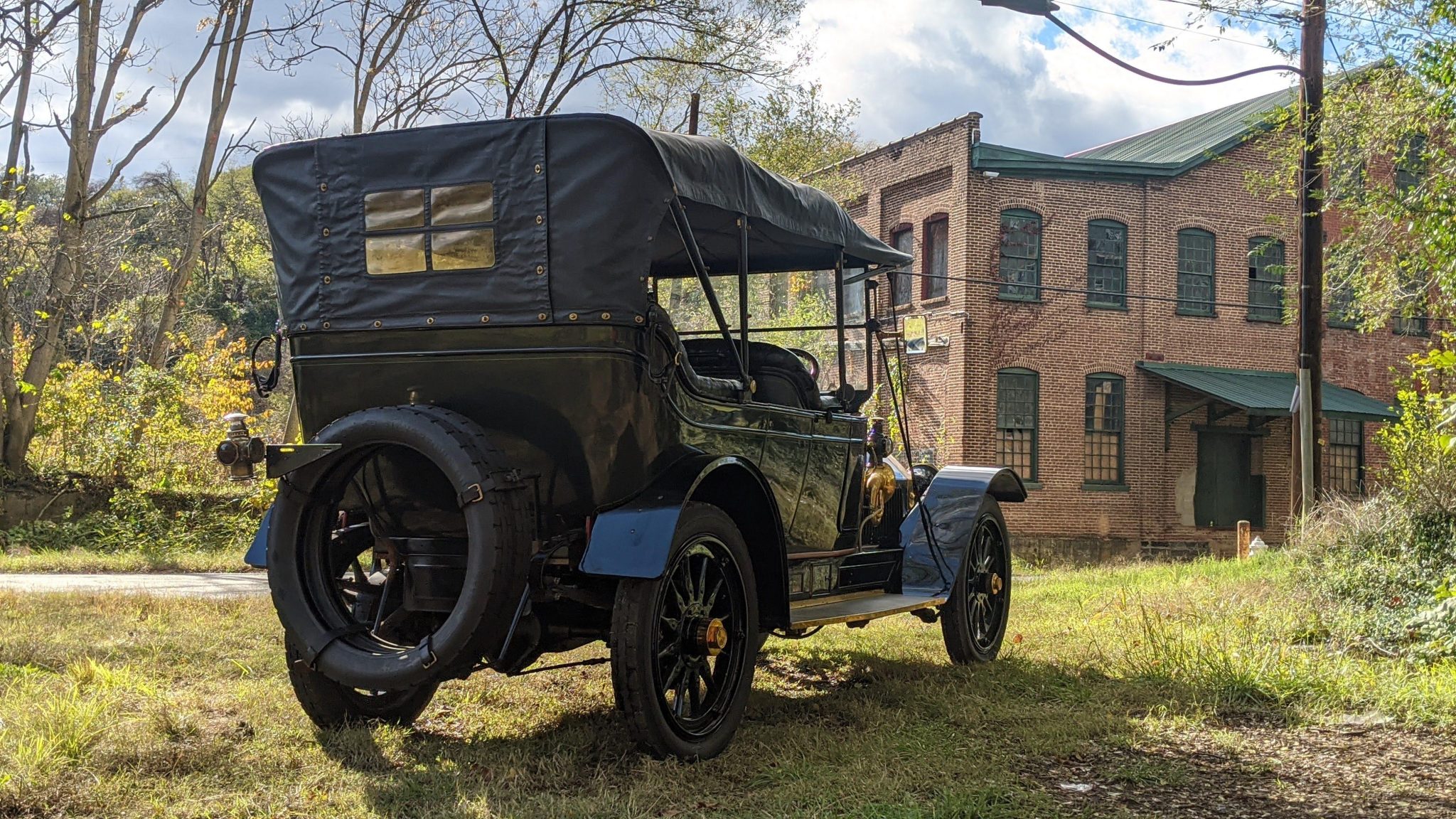 1913 Locomobile Model 38 Five-Passenger Tourer 