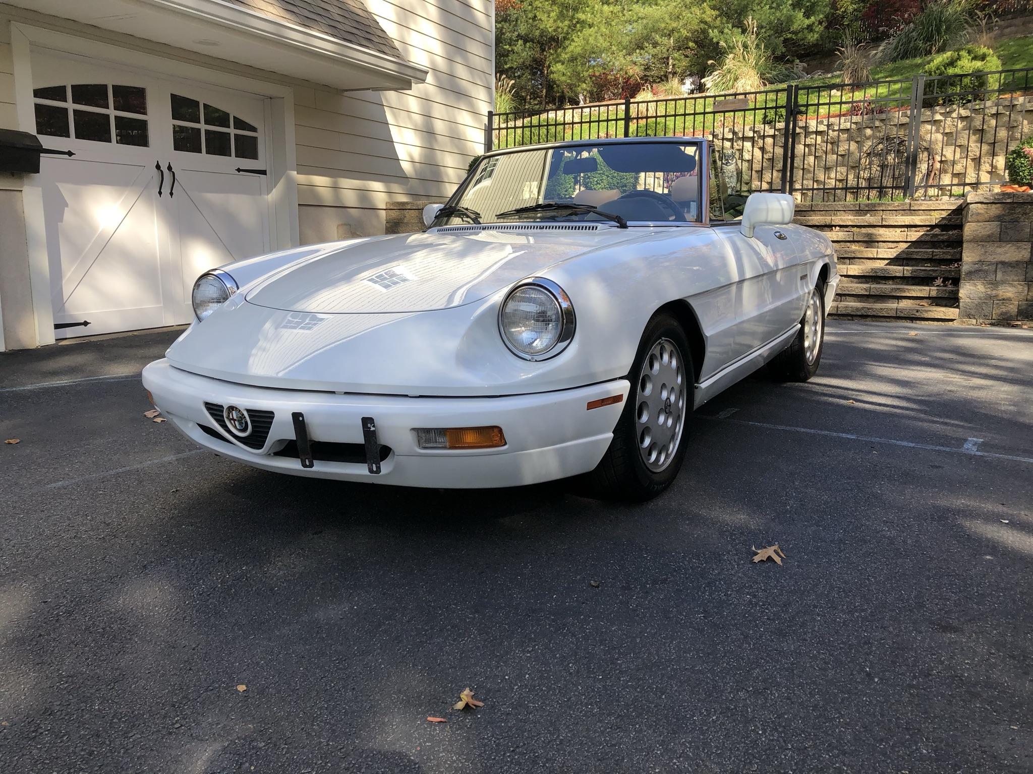 1991 Alfa Romeo 105/115 Spider Series 4 