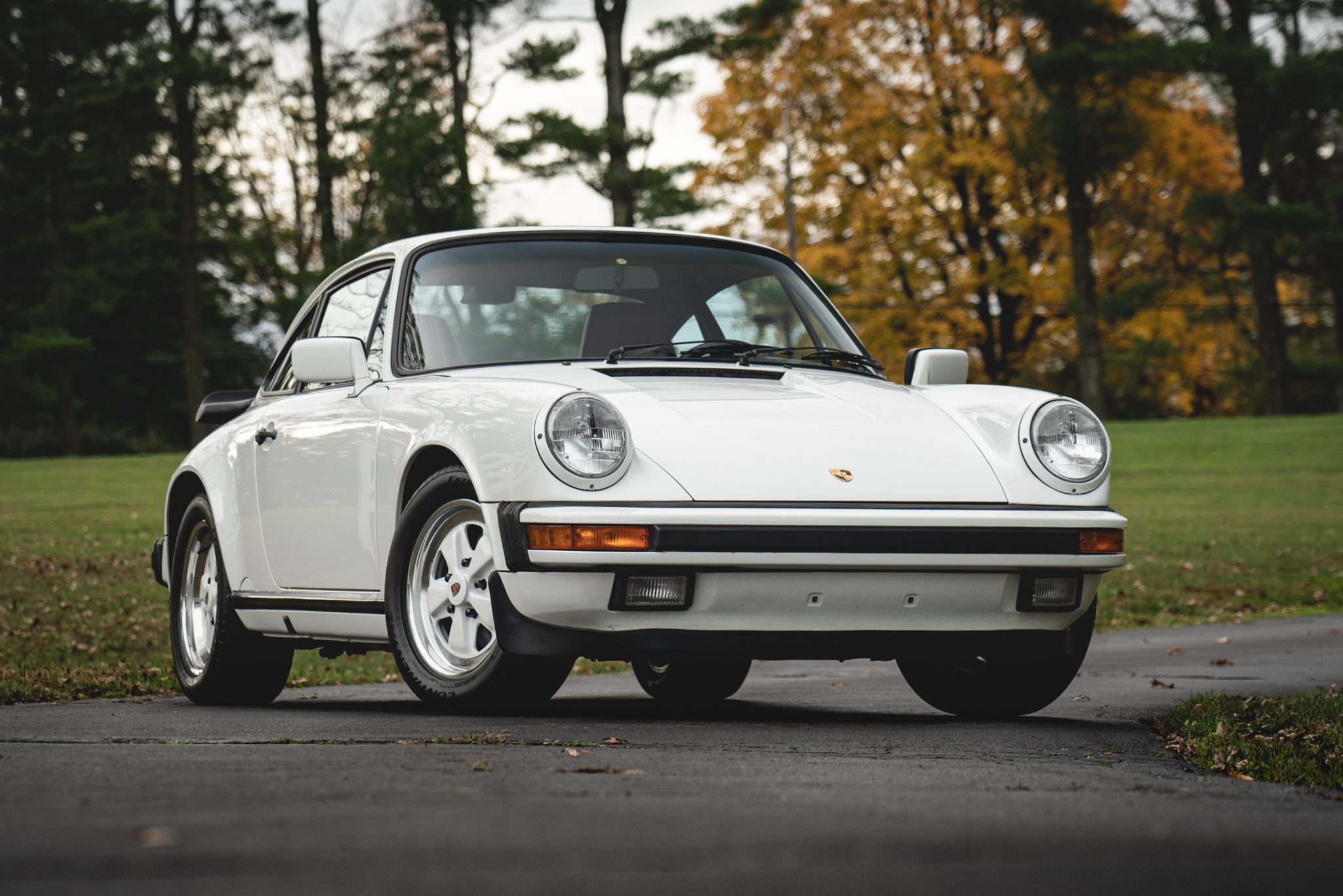 1988 Porsche 911 Carrera 3.2 