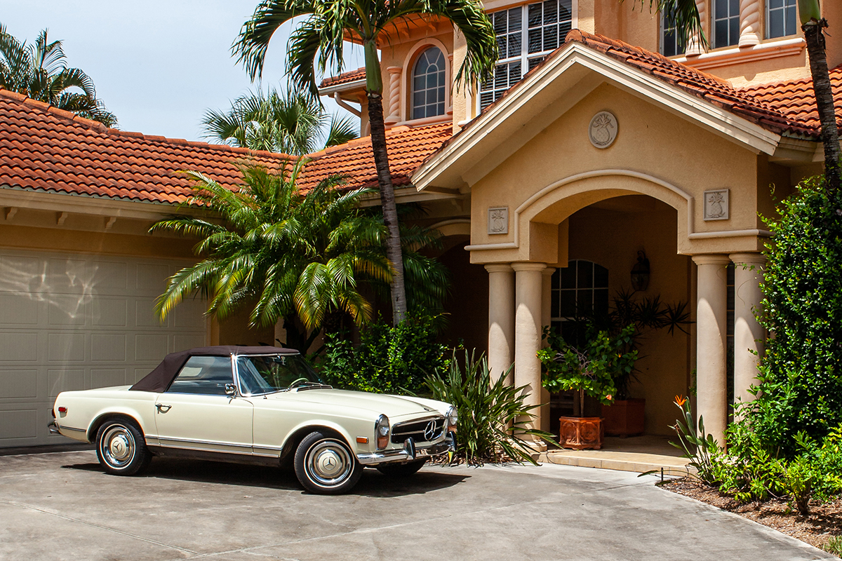 1966 Mercedes-Benz W113 SL 