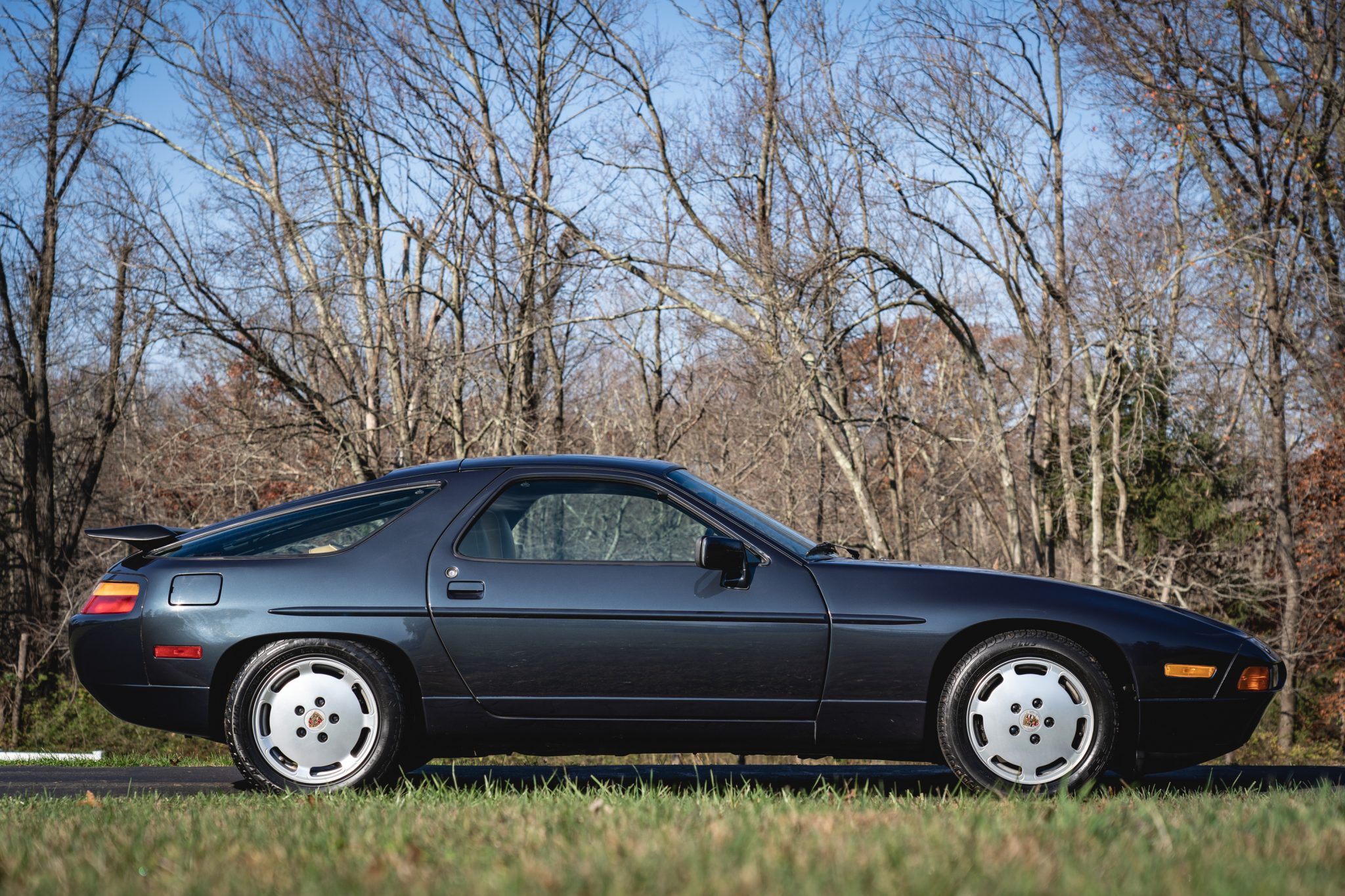 1987 Porsche 928 